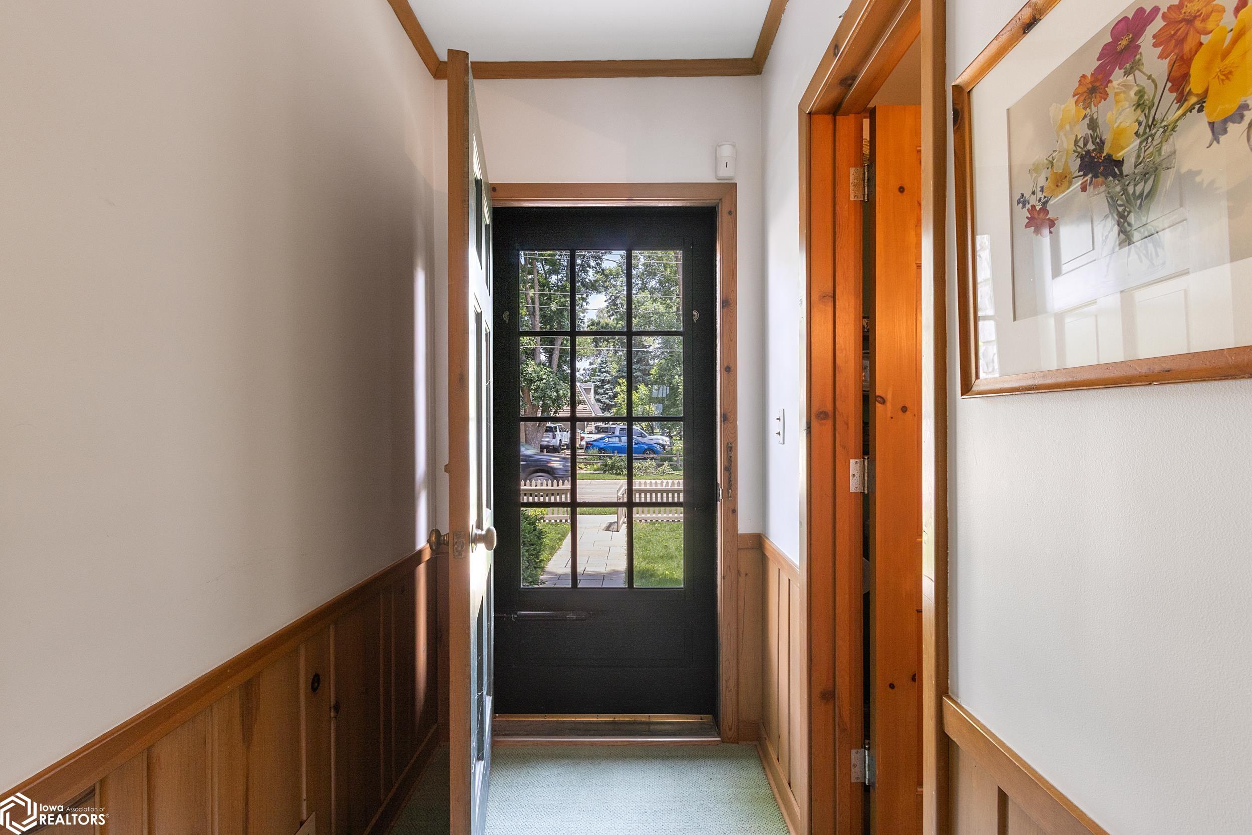 533 N Shore Dr, Clear Lake, Iowa image 8