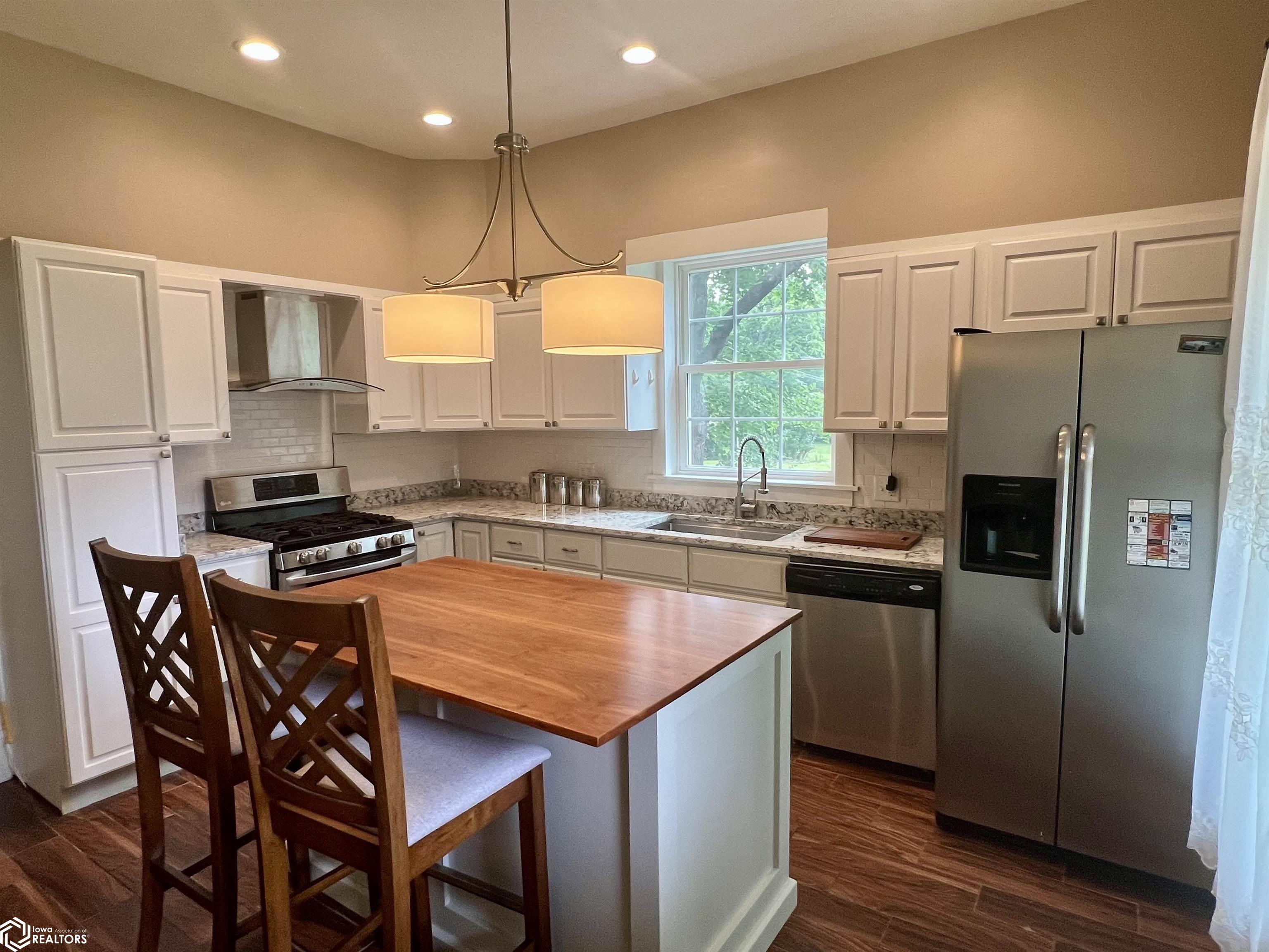 201 E Kirkwood Avenue, Fairfield, Iowa image 12