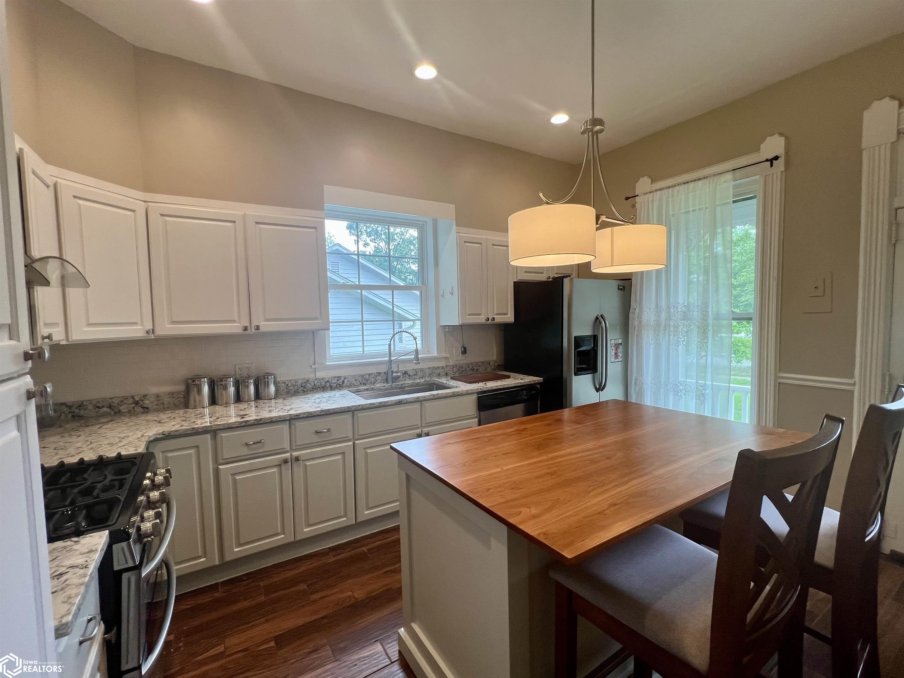 201 E Kirkwood Avenue, Fairfield, Iowa image 15