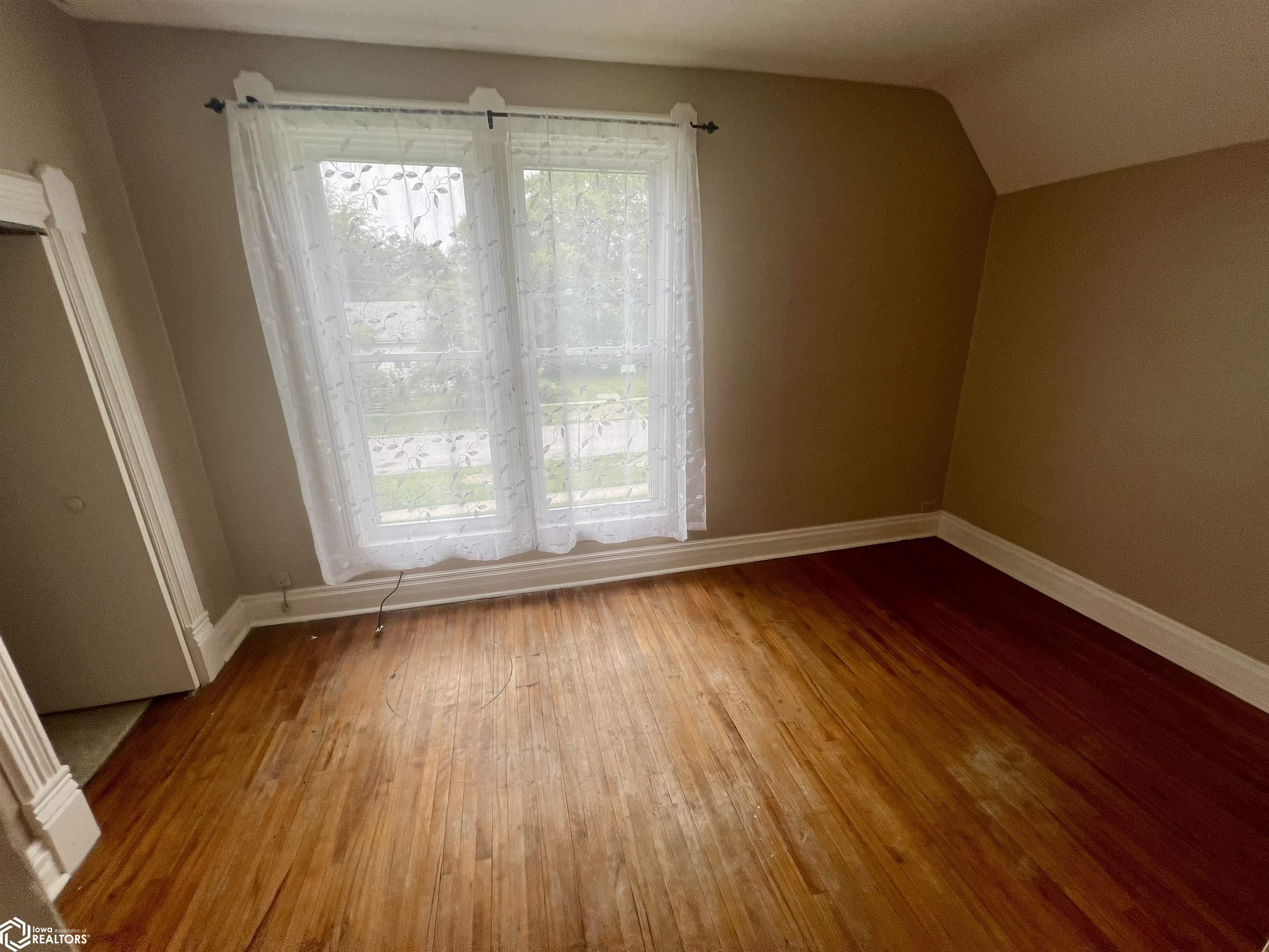 201 E Kirkwood Avenue, Fairfield, Iowa image 37