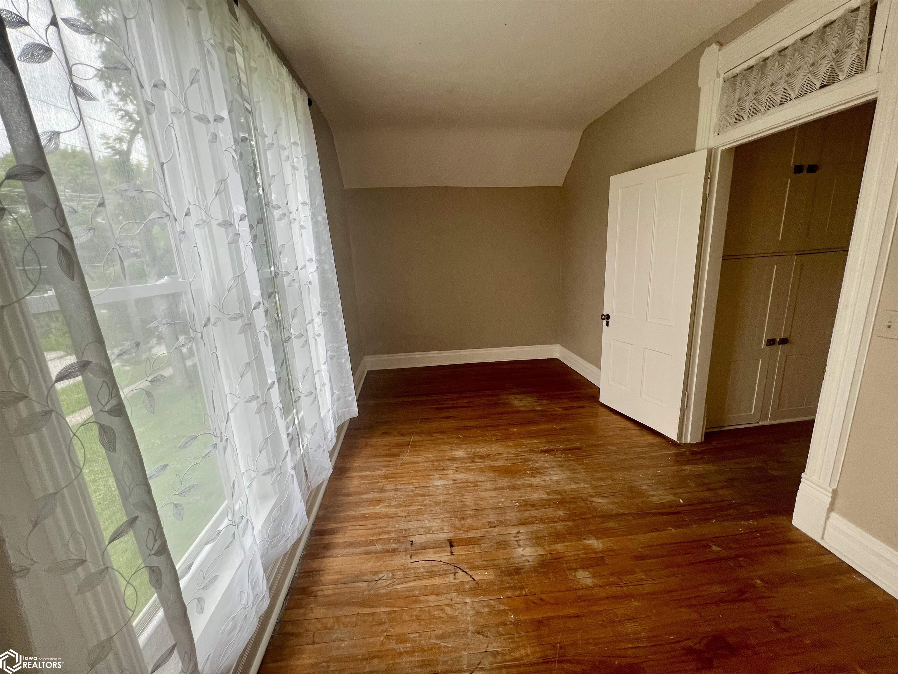 201 E Kirkwood Avenue, Fairfield, Iowa image 38