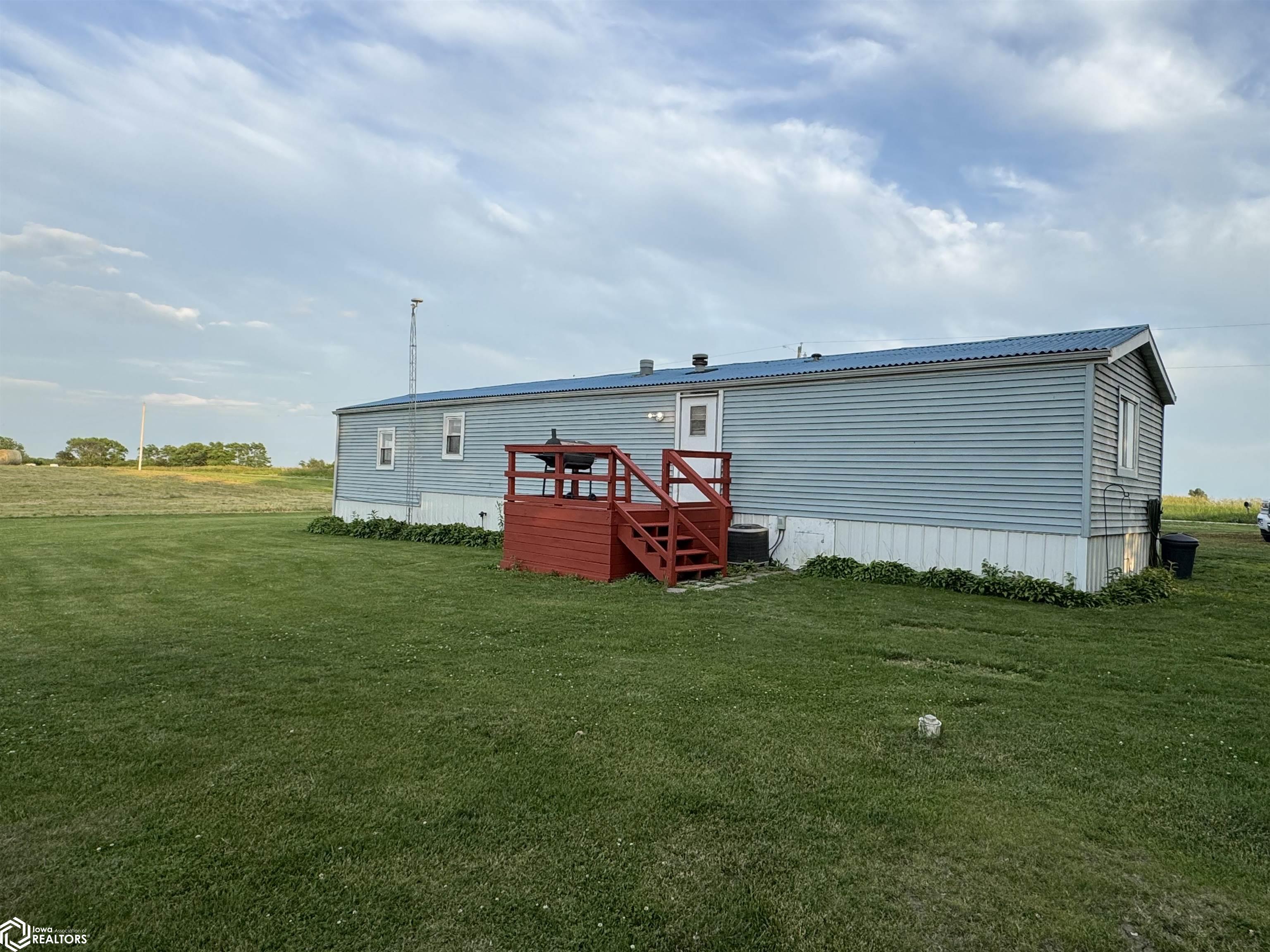 15310 465th Street, Mystic, Iowa image 2