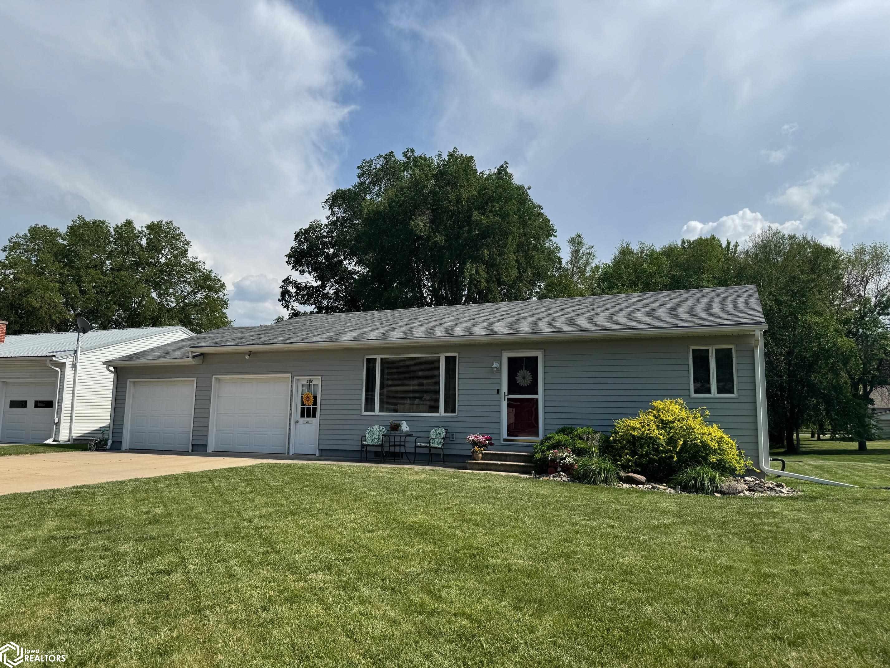 602 6th Avenue, Humboldt, Iowa image 1