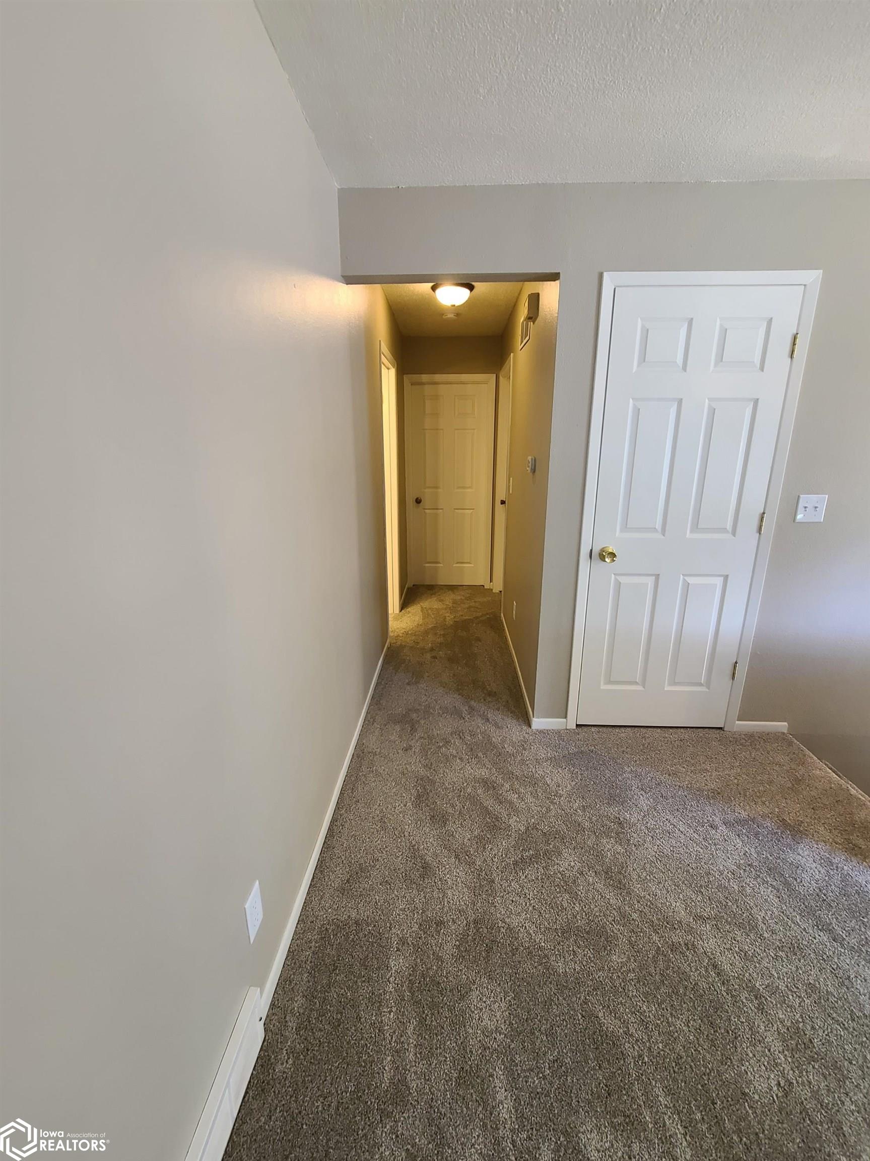 907 D Avenue, Oskaloosa, Iowa image 14