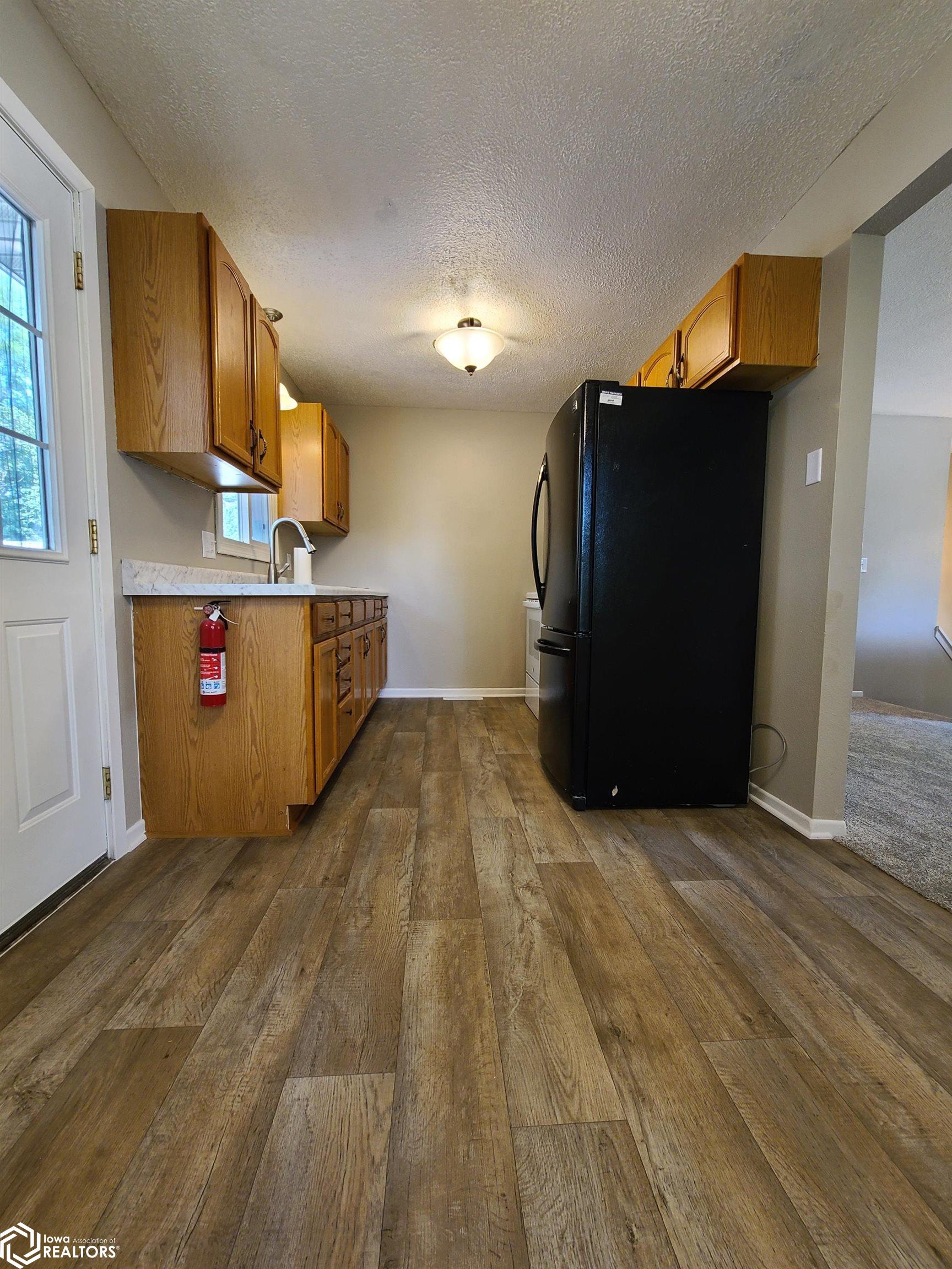 907 D Avenue, Oskaloosa, Iowa image 10