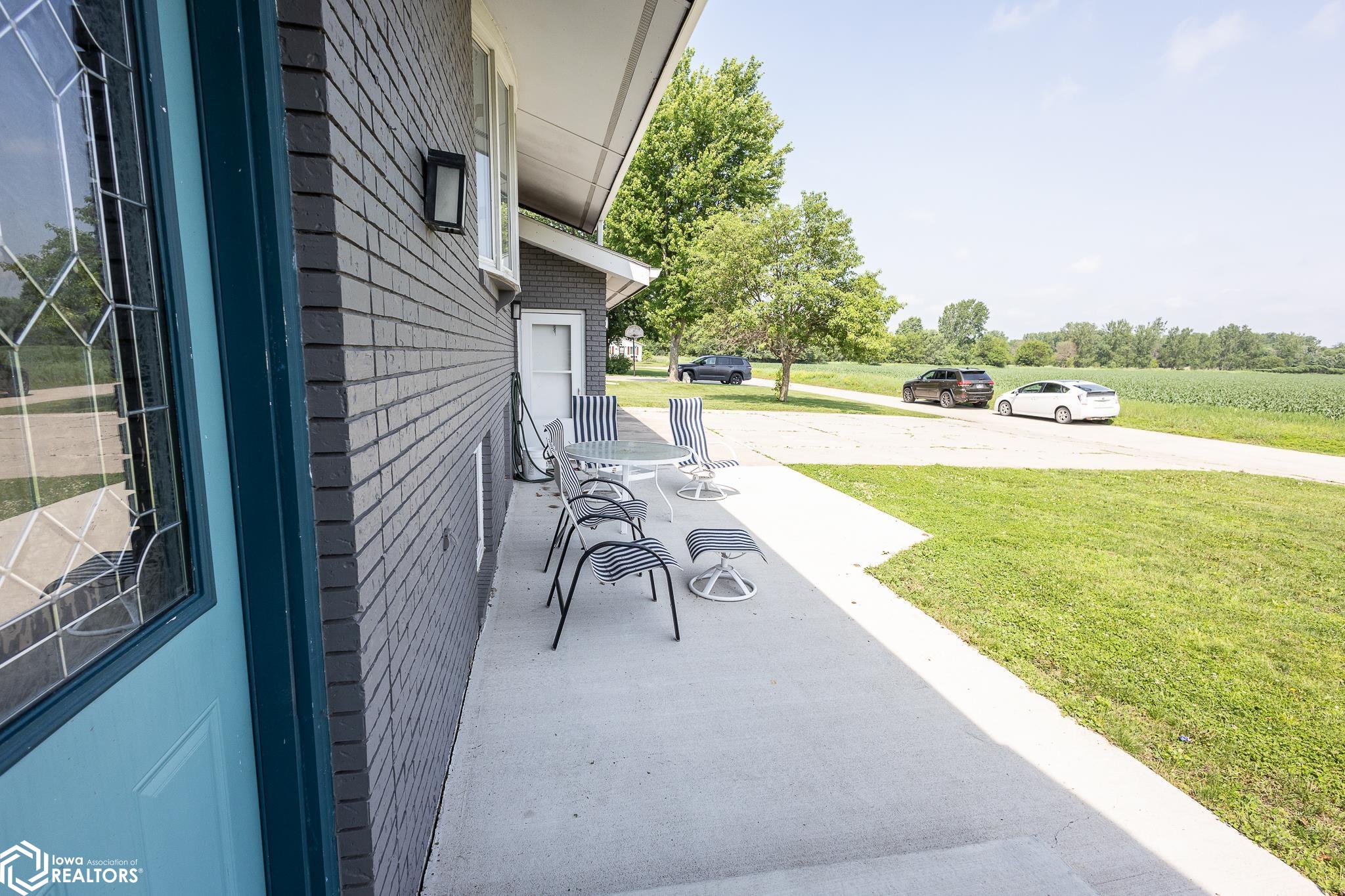 912 9th Street, Belmond, Iowa image 6