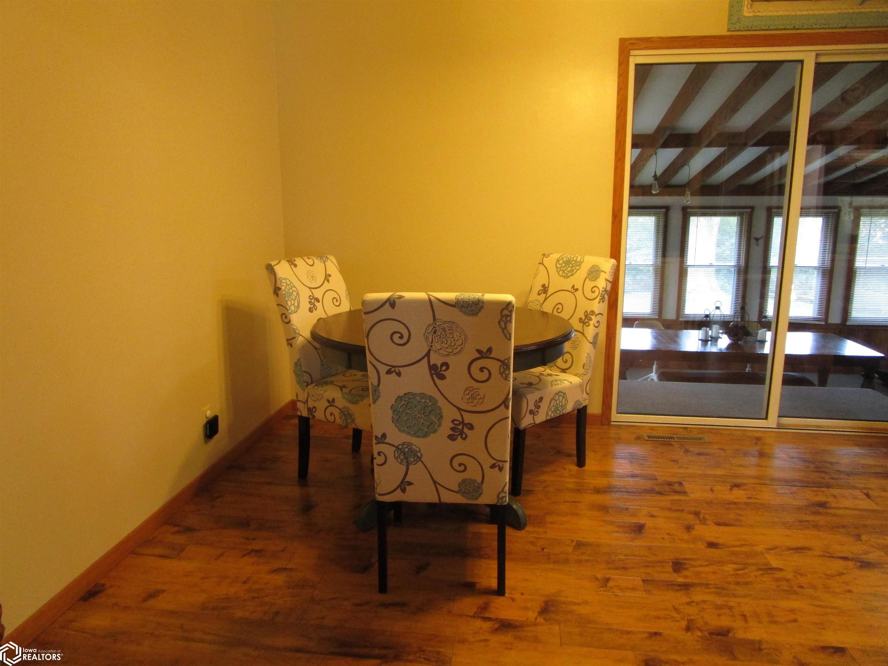 111 Slayton, Iowa Falls, Iowa image 18