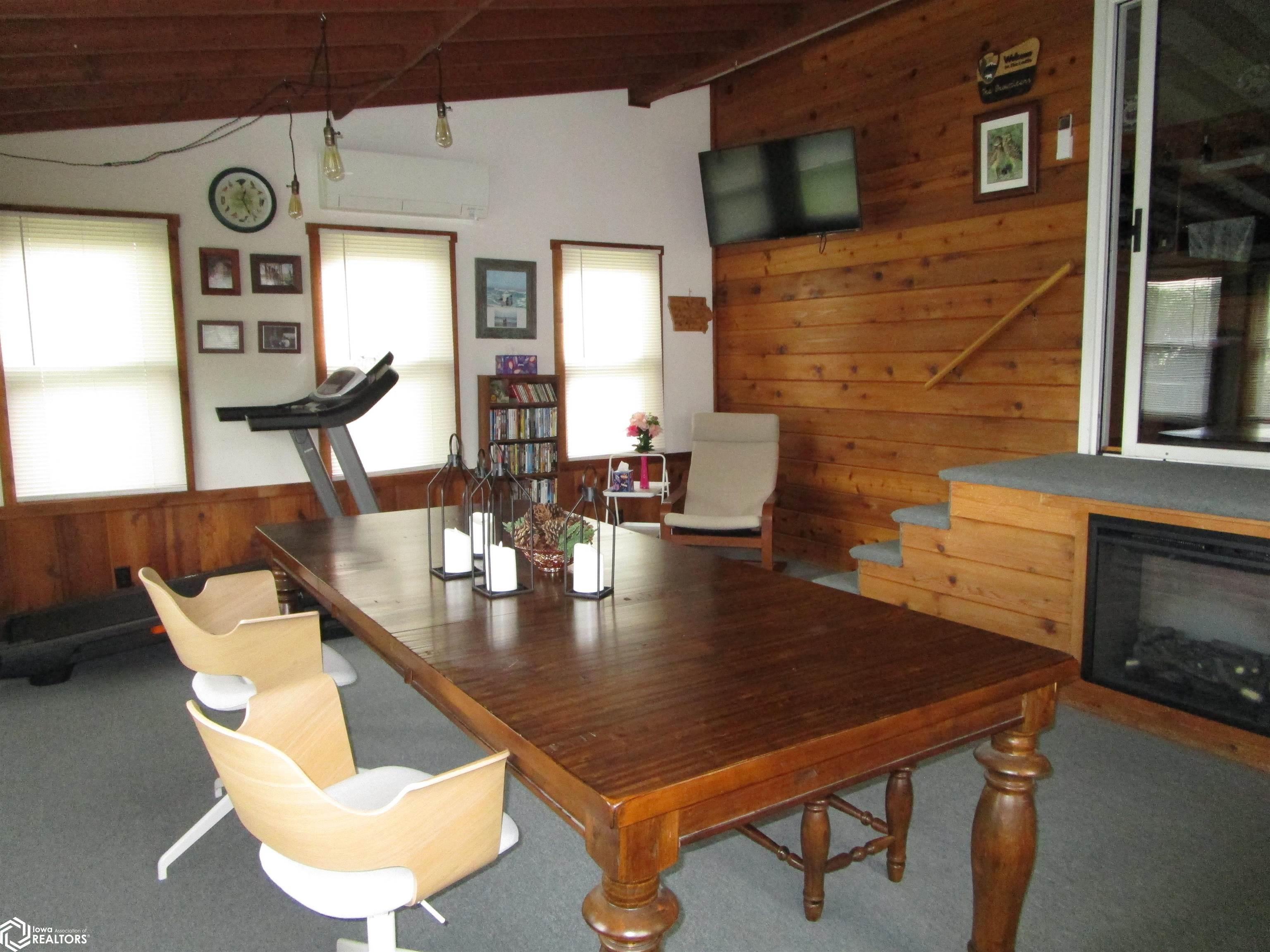 111 Slayton, Iowa Falls, Iowa image 21