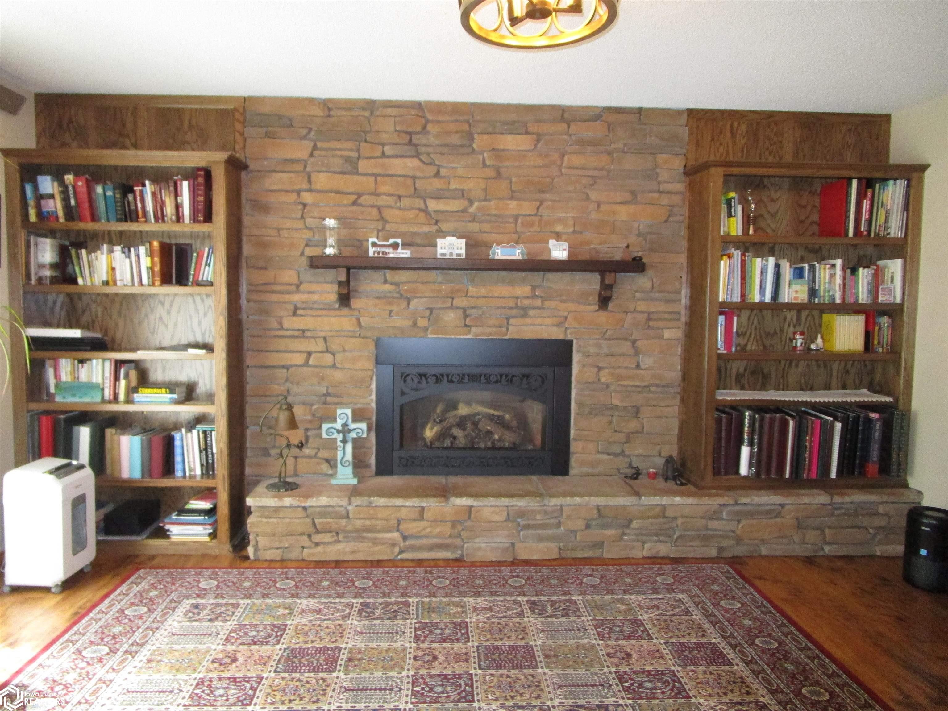 111 Slayton, Iowa Falls, Iowa image 24