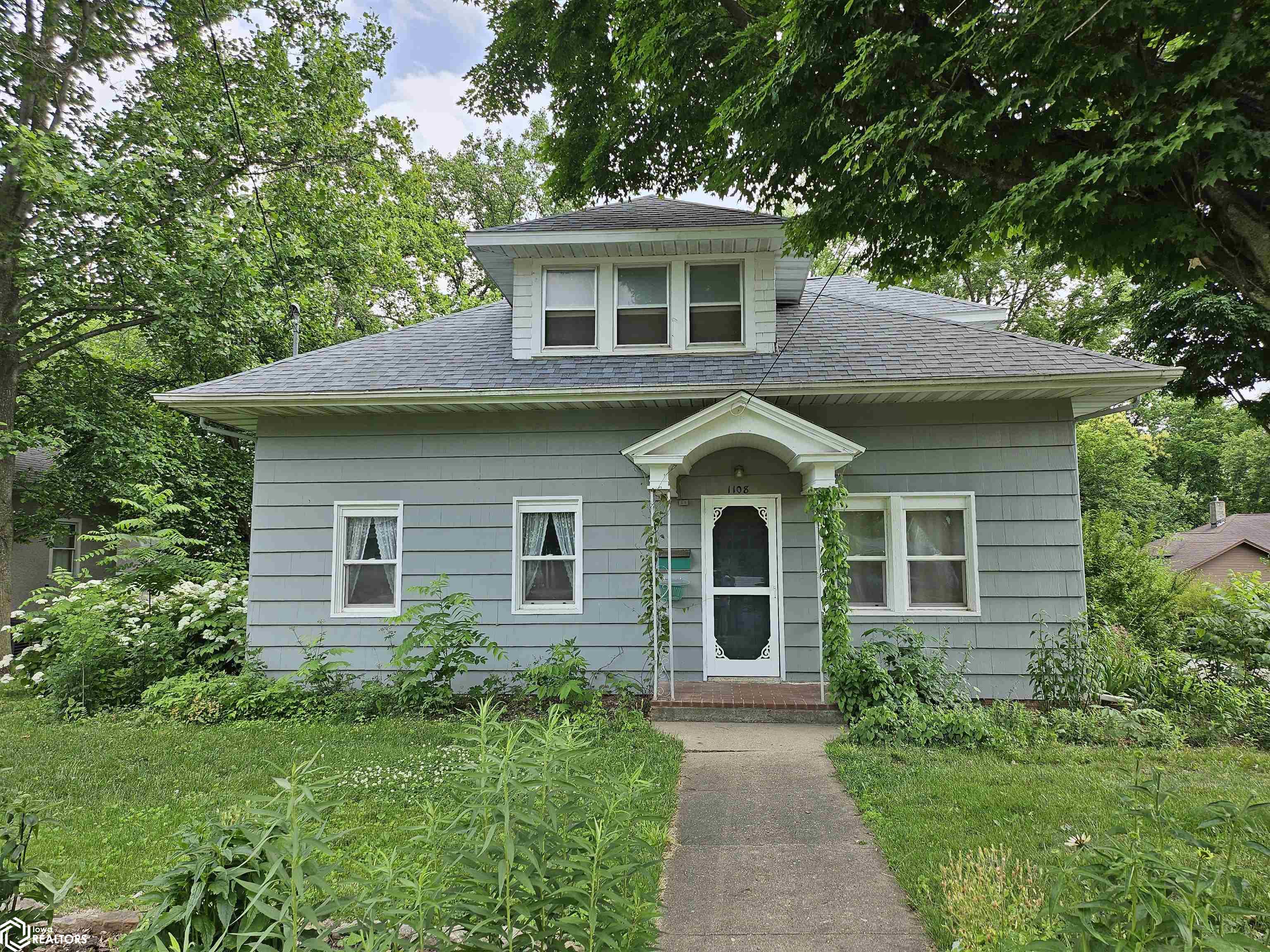 1108 C Avenue, Oskaloosa, Iowa image 1