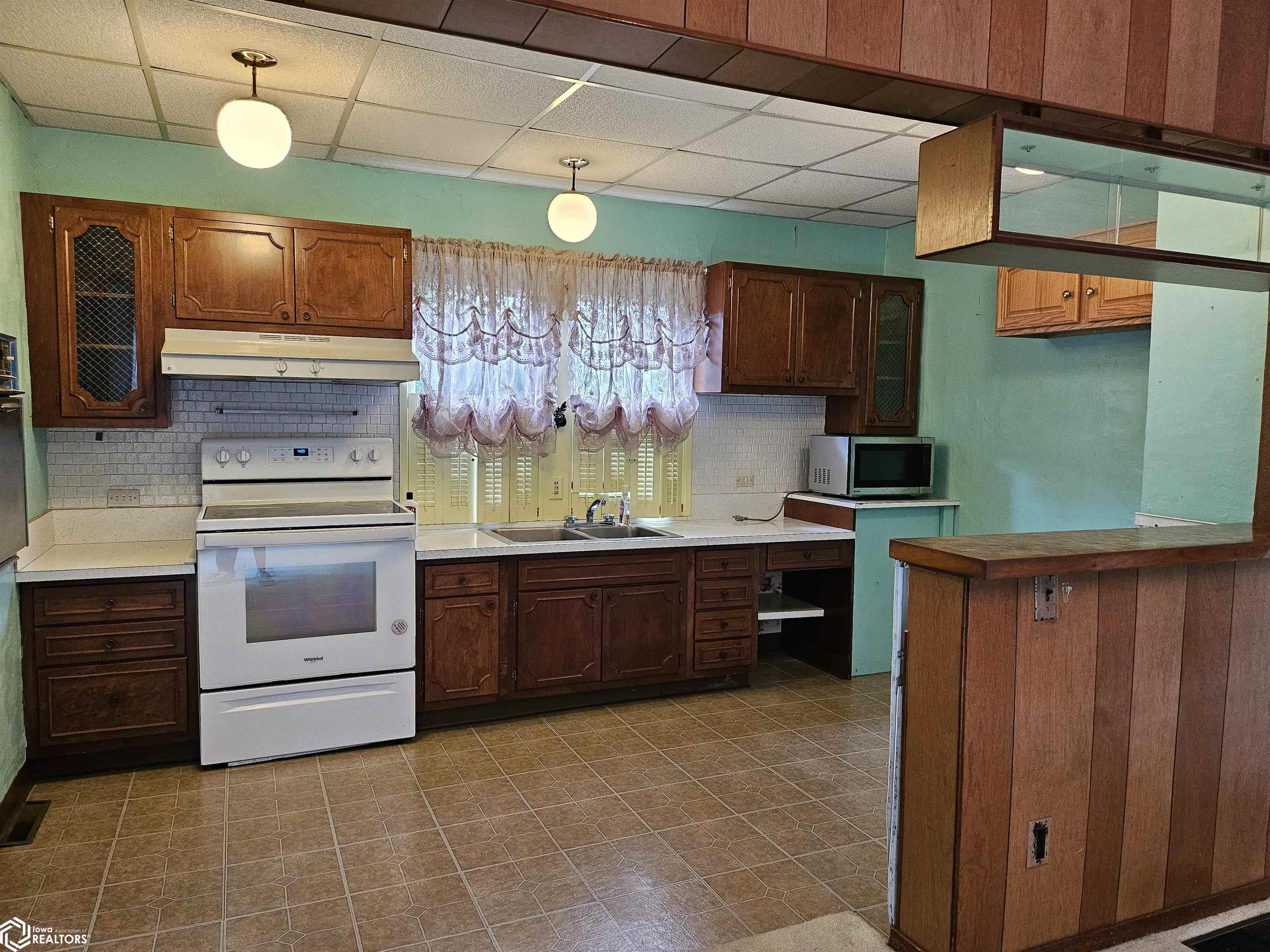 1108 C Avenue, Oskaloosa, Iowa image 13