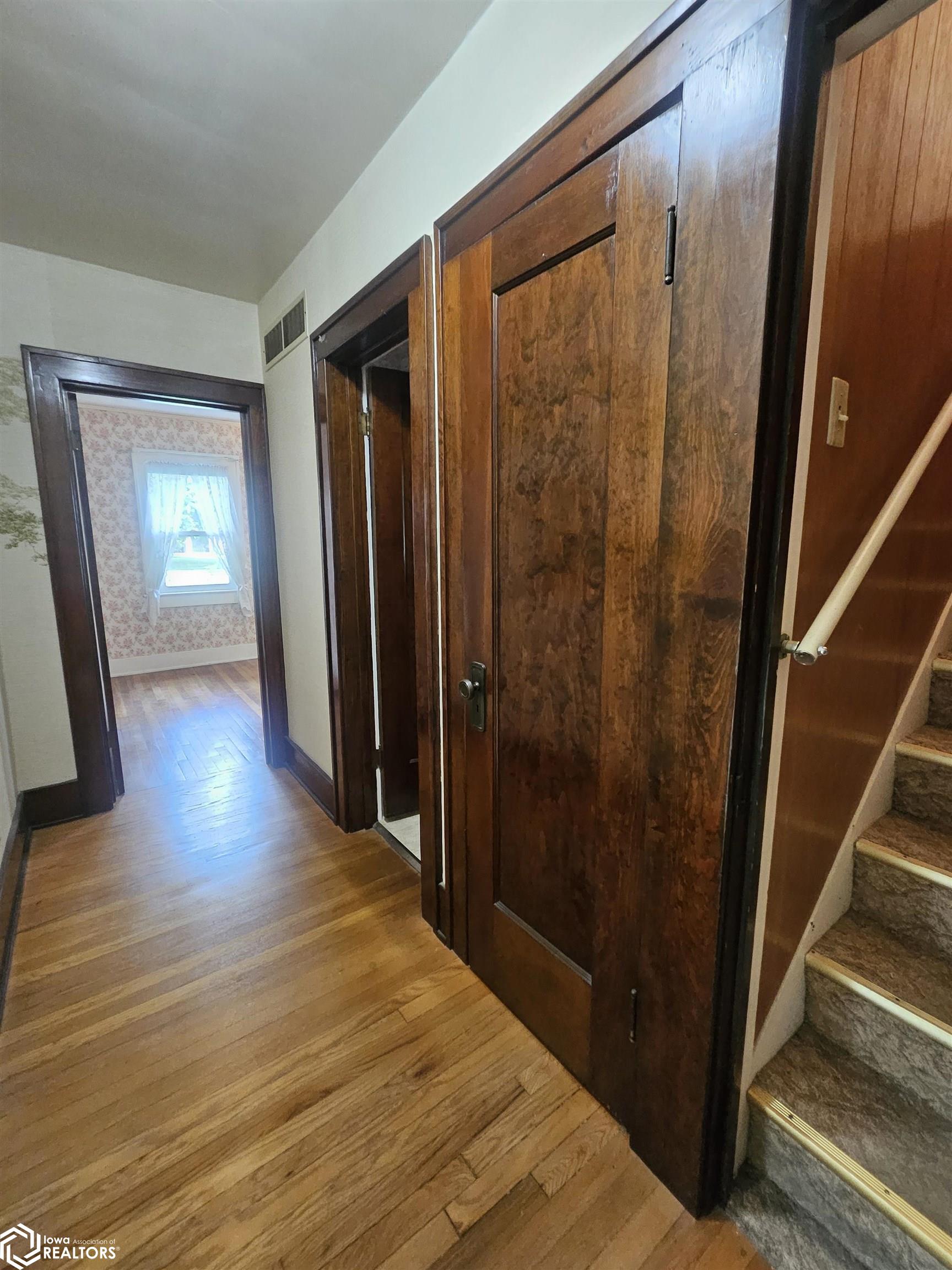 1108 C Avenue, Oskaloosa, Iowa image 17