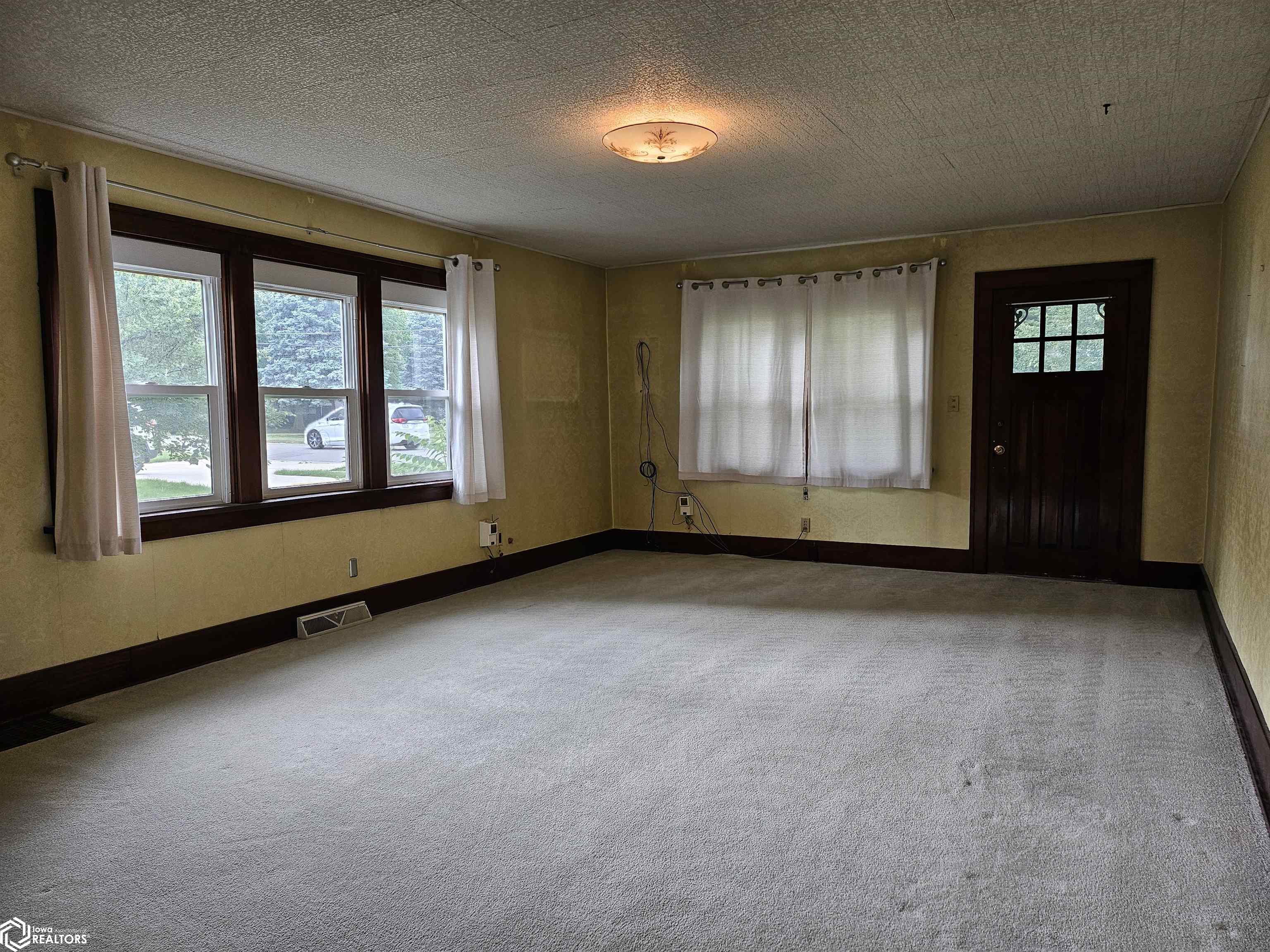 1108 C Avenue, Oskaloosa, Iowa image 7