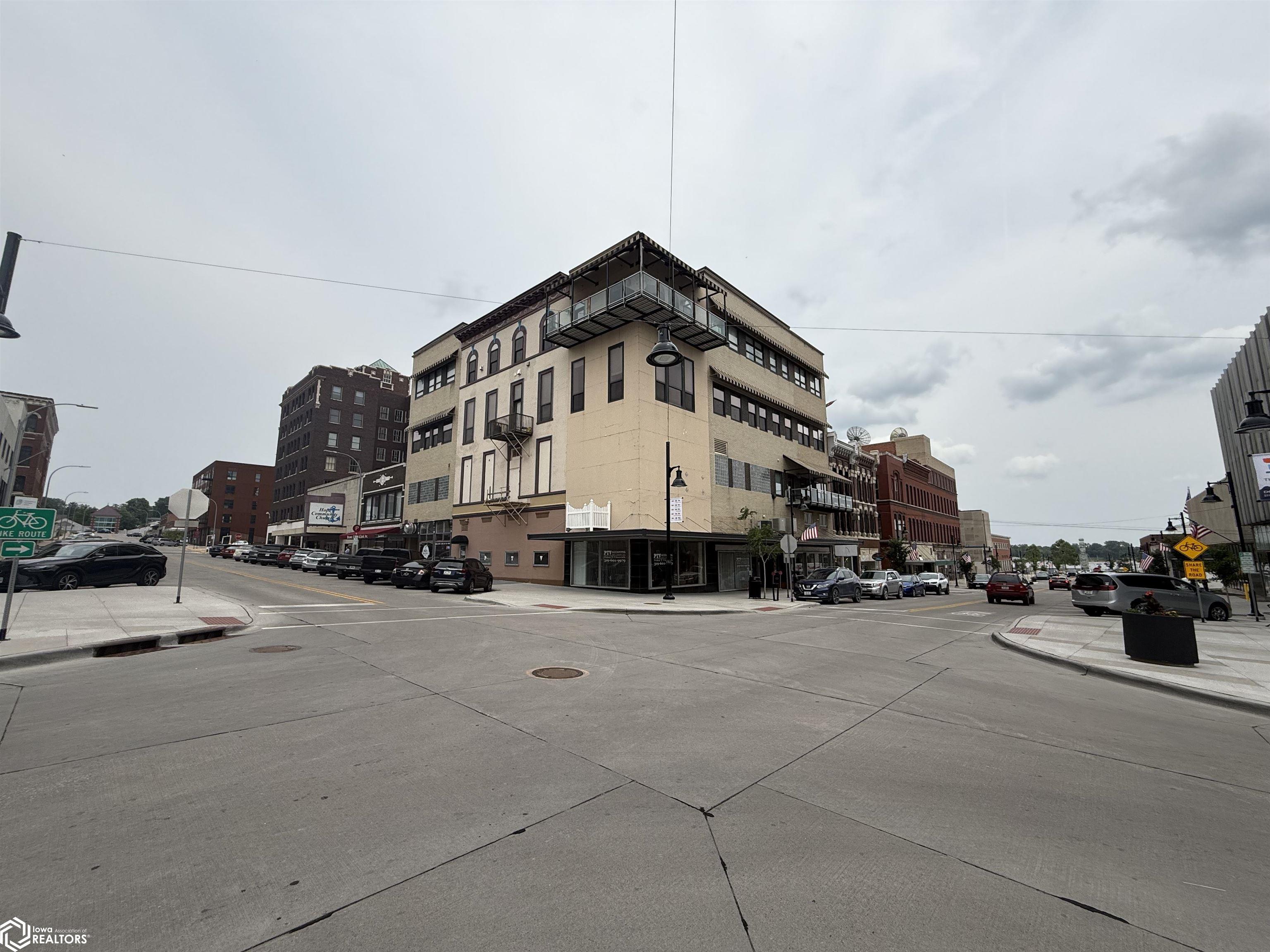 218 Jefferson Street #2E, Burlington, Iowa image 1
