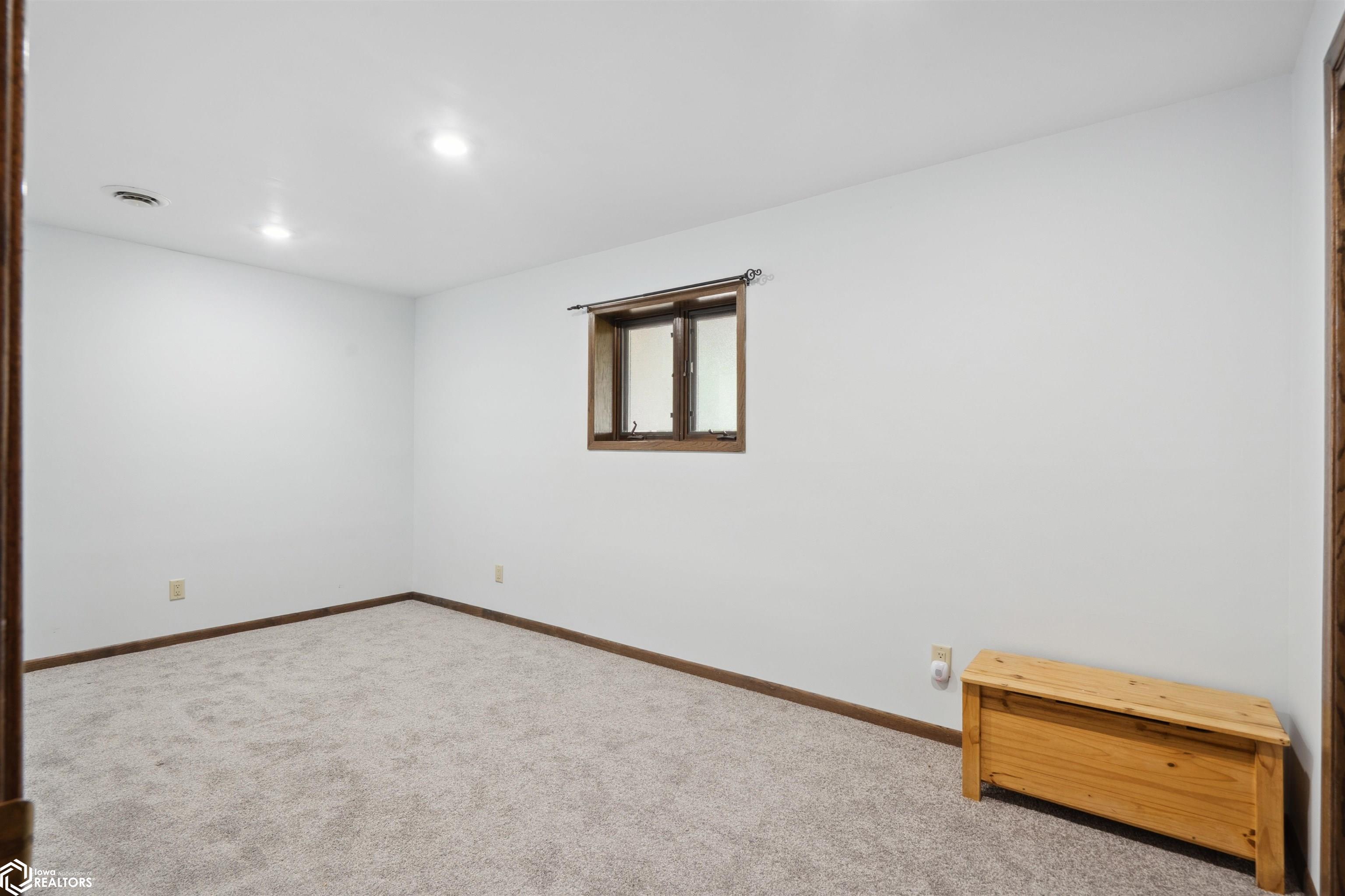 2508 W Lincoln Way, Marshalltown, Iowa image 30