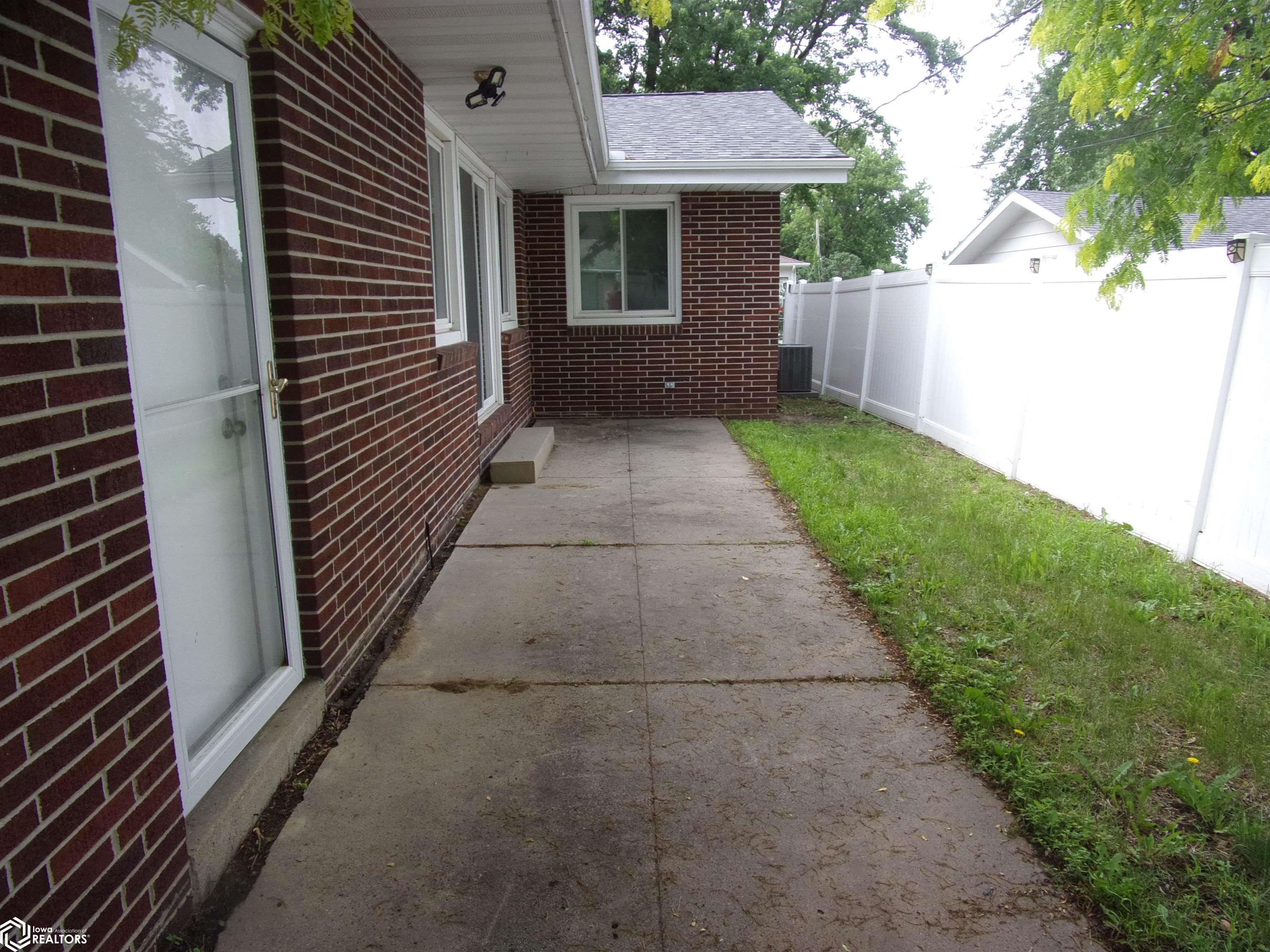 1905 Quint Avenue, Carroll, Iowa image 13