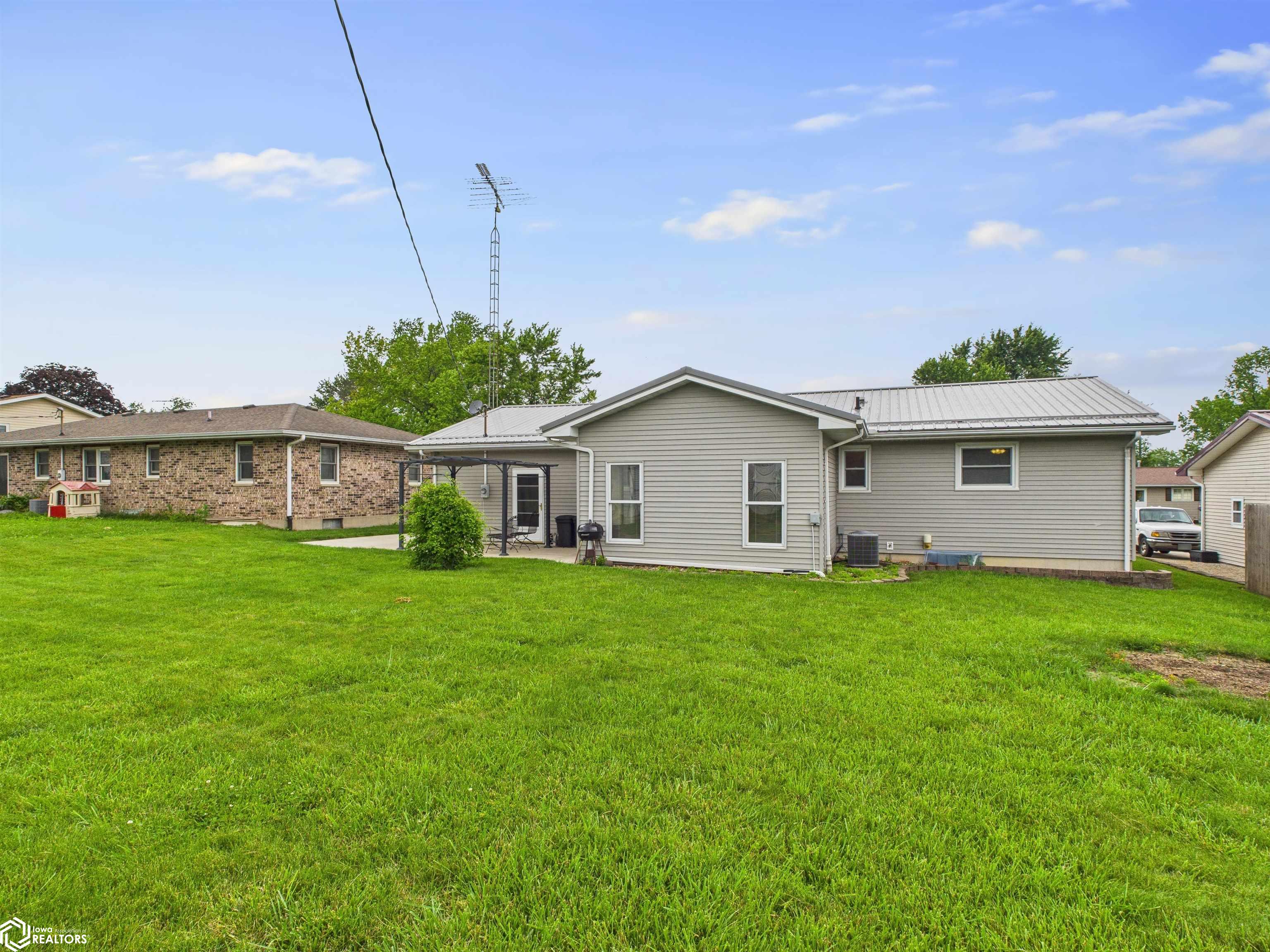 30 Cedar Court, Montrose, Iowa image 6