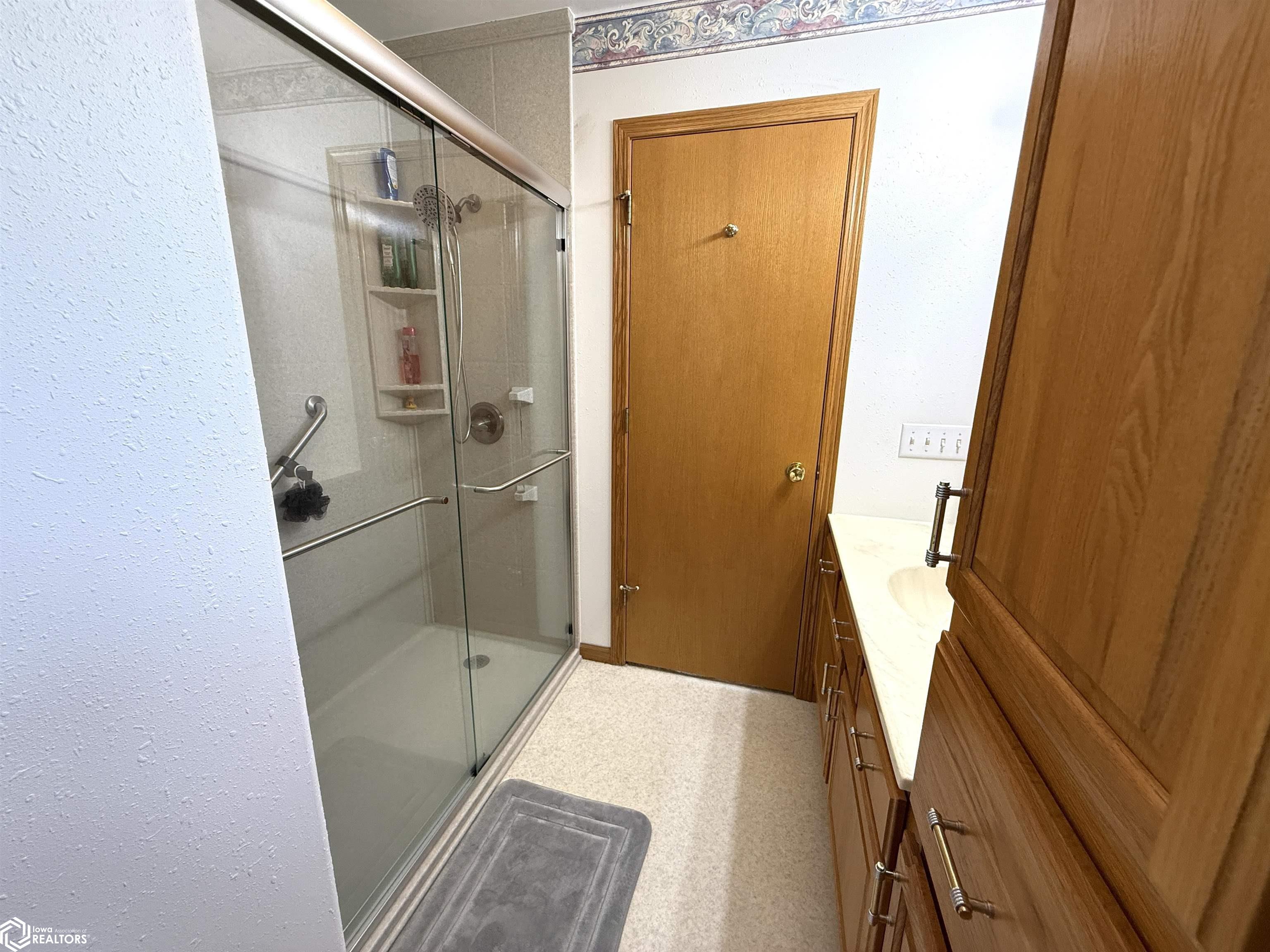 703 S Adams Court, Mount Pleasant, Iowa image 19