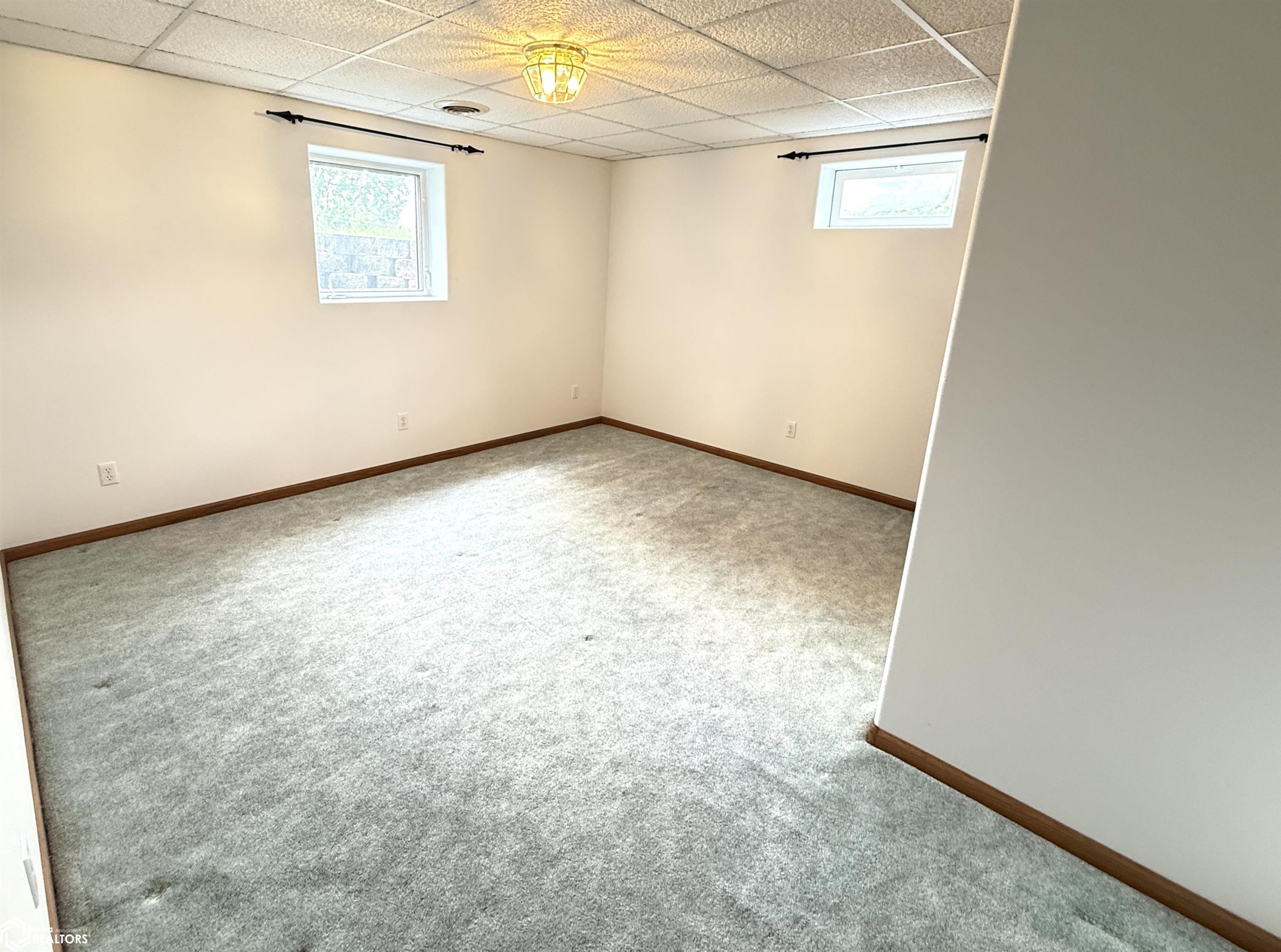 703 S Adams Court, Mount Pleasant, Iowa image 22