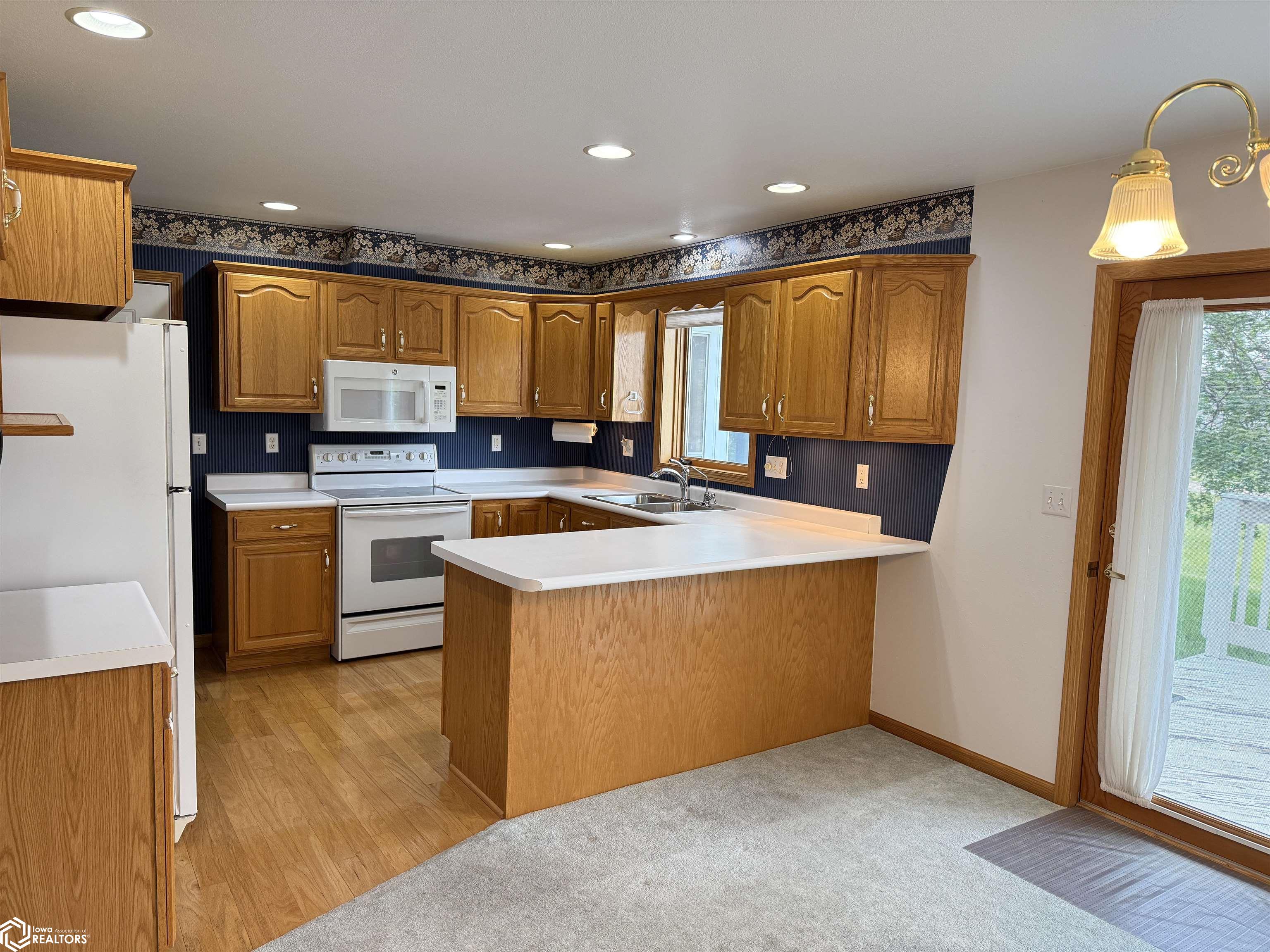 703 S Adams Court, Mount Pleasant, Iowa image 5