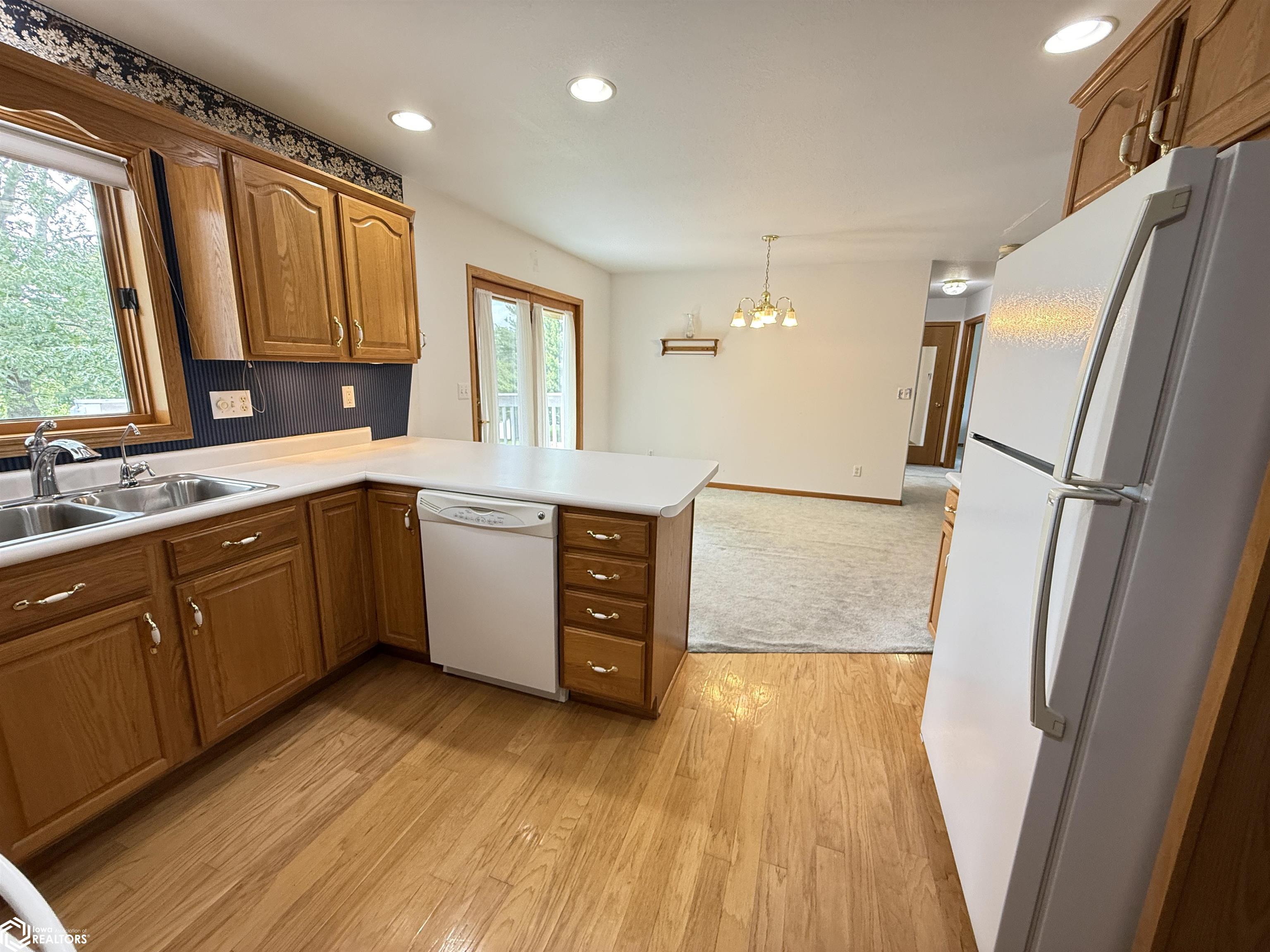703 S Adams Court, Mount Pleasant, Iowa image 8