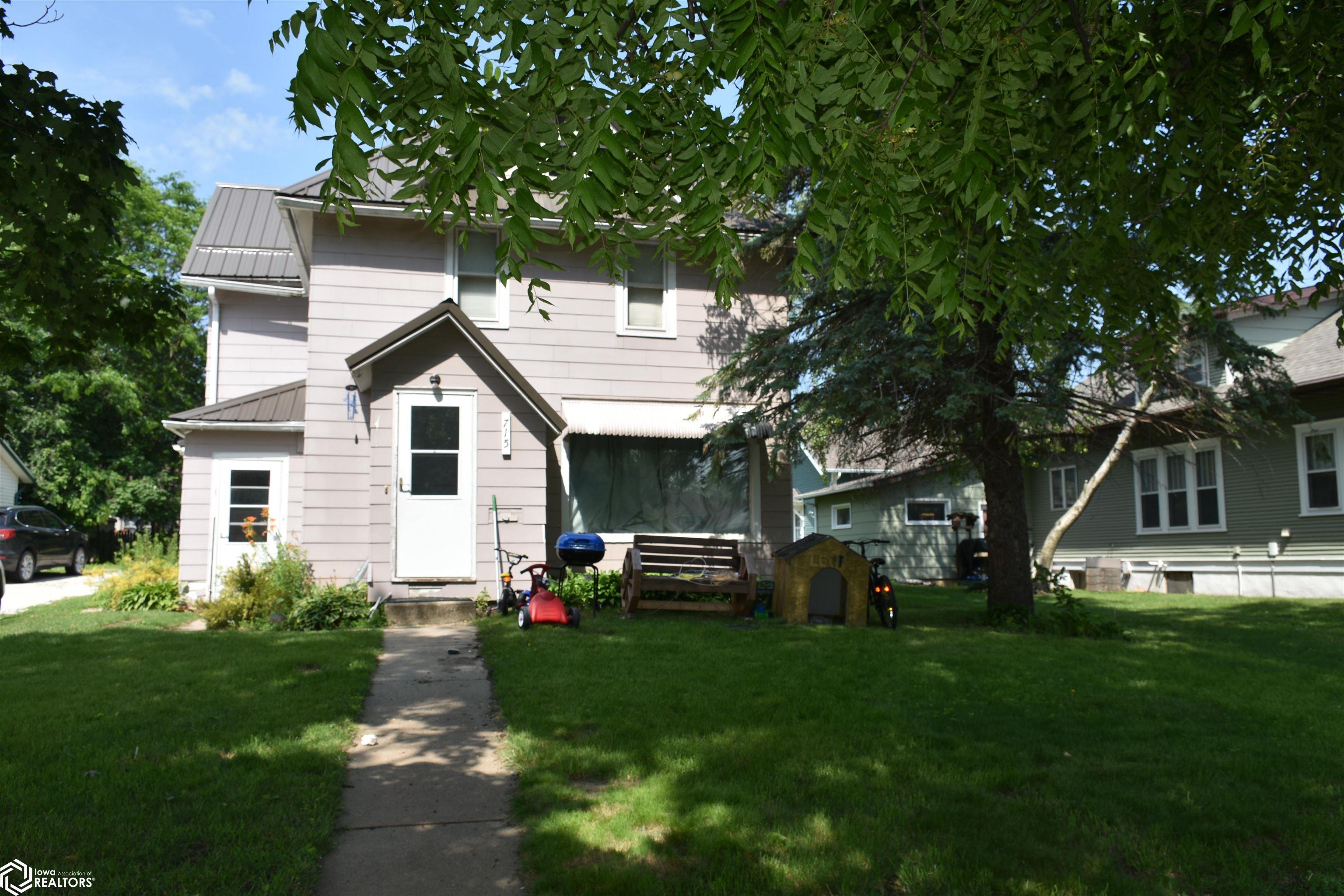 715 N Oak Street, Iowa Falls, Iowa image 1