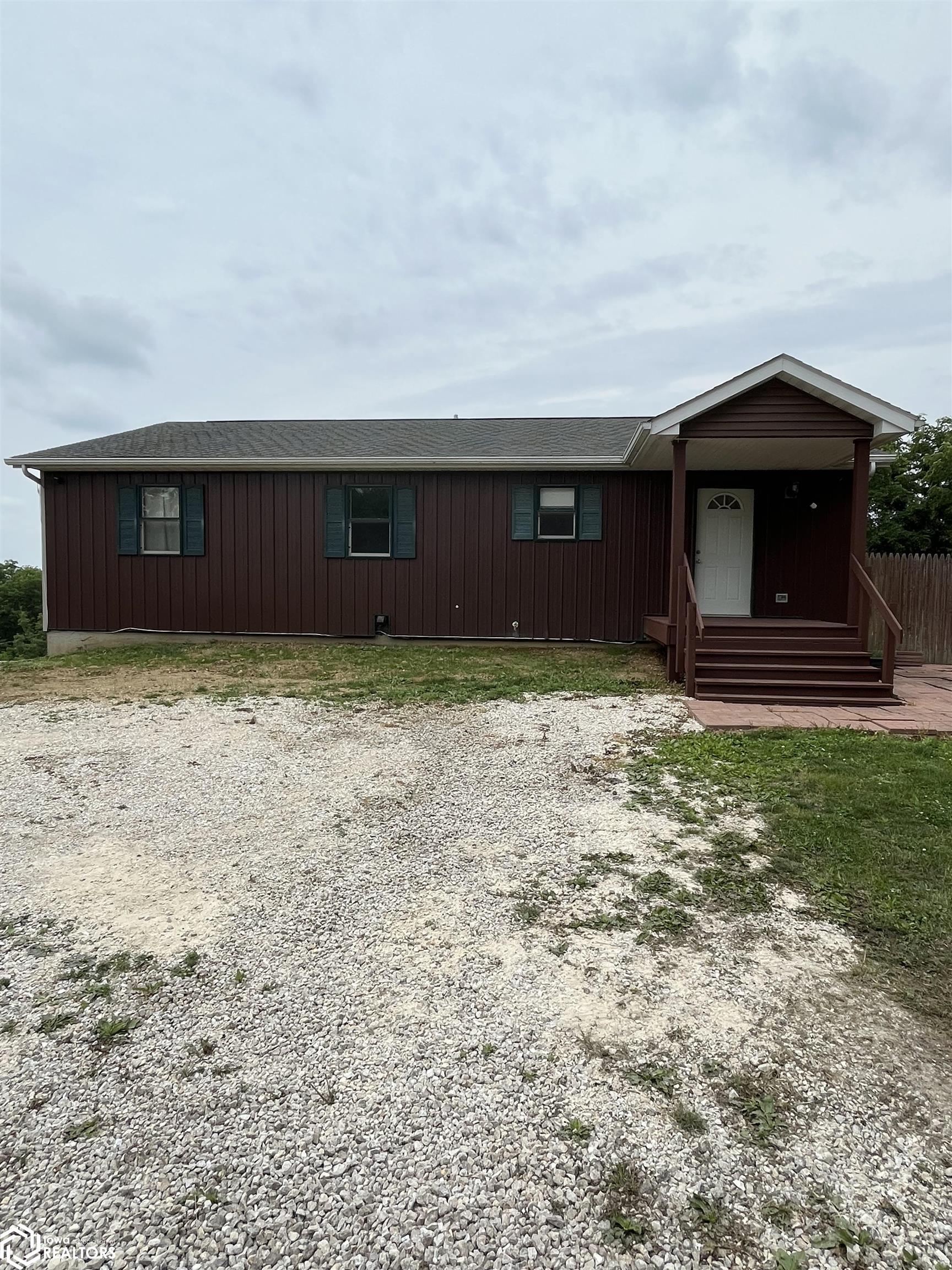 5635 Bluff Road, Fort Madison, Iowa image 1