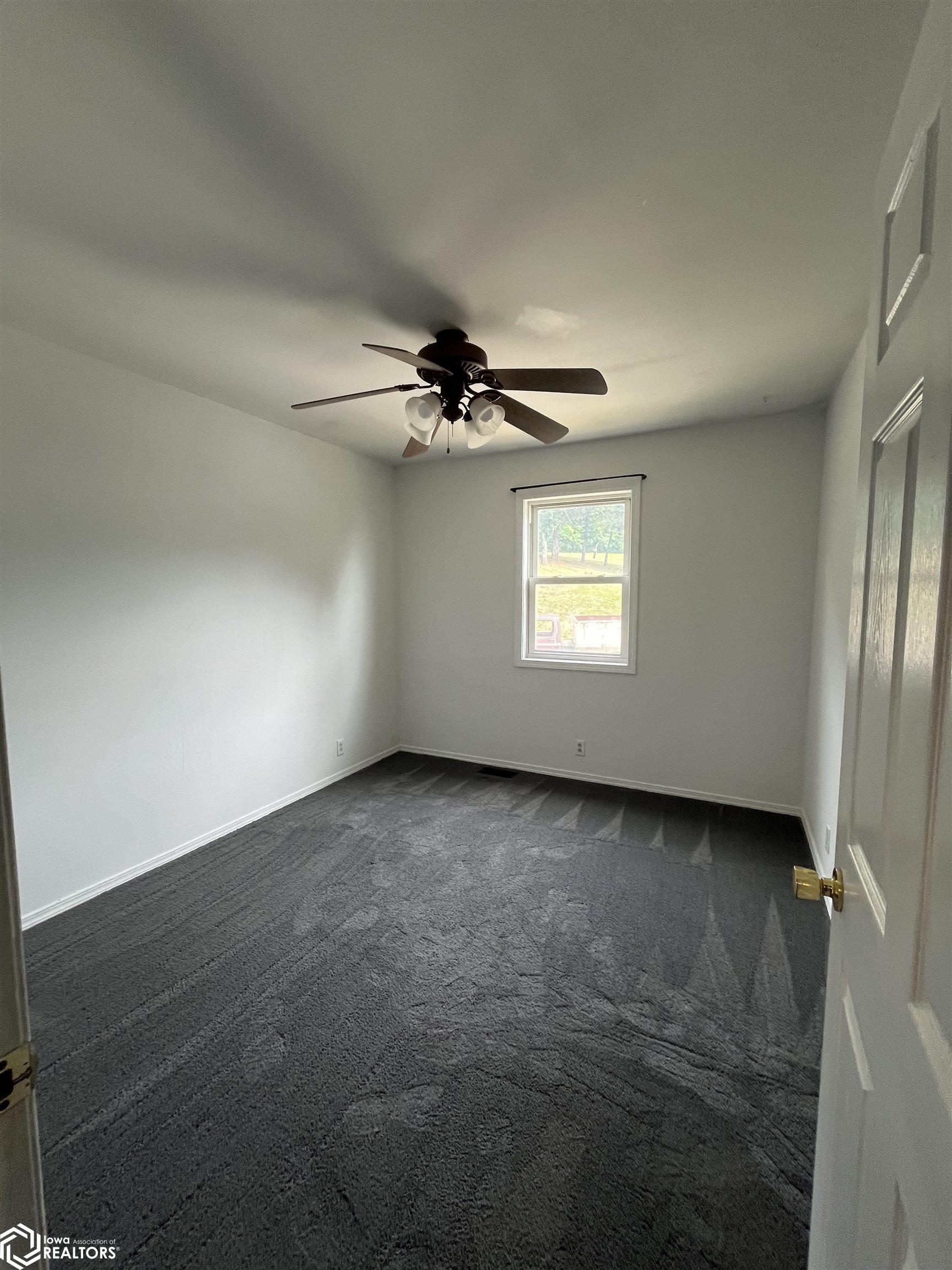5635 Bluff Road, Fort Madison, Iowa image 10