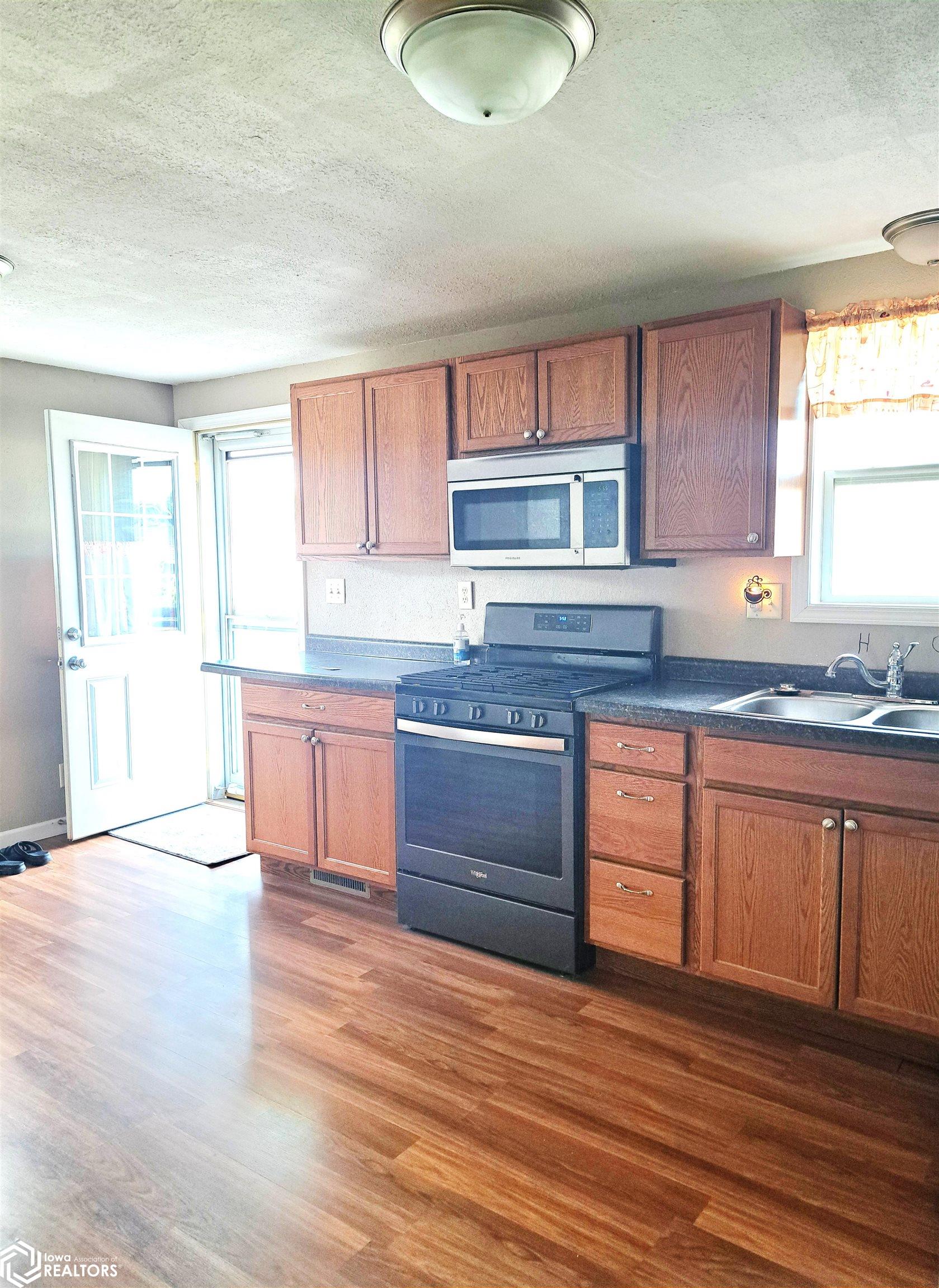 504 S E Avenue, Lovilia, Iowa image 12
