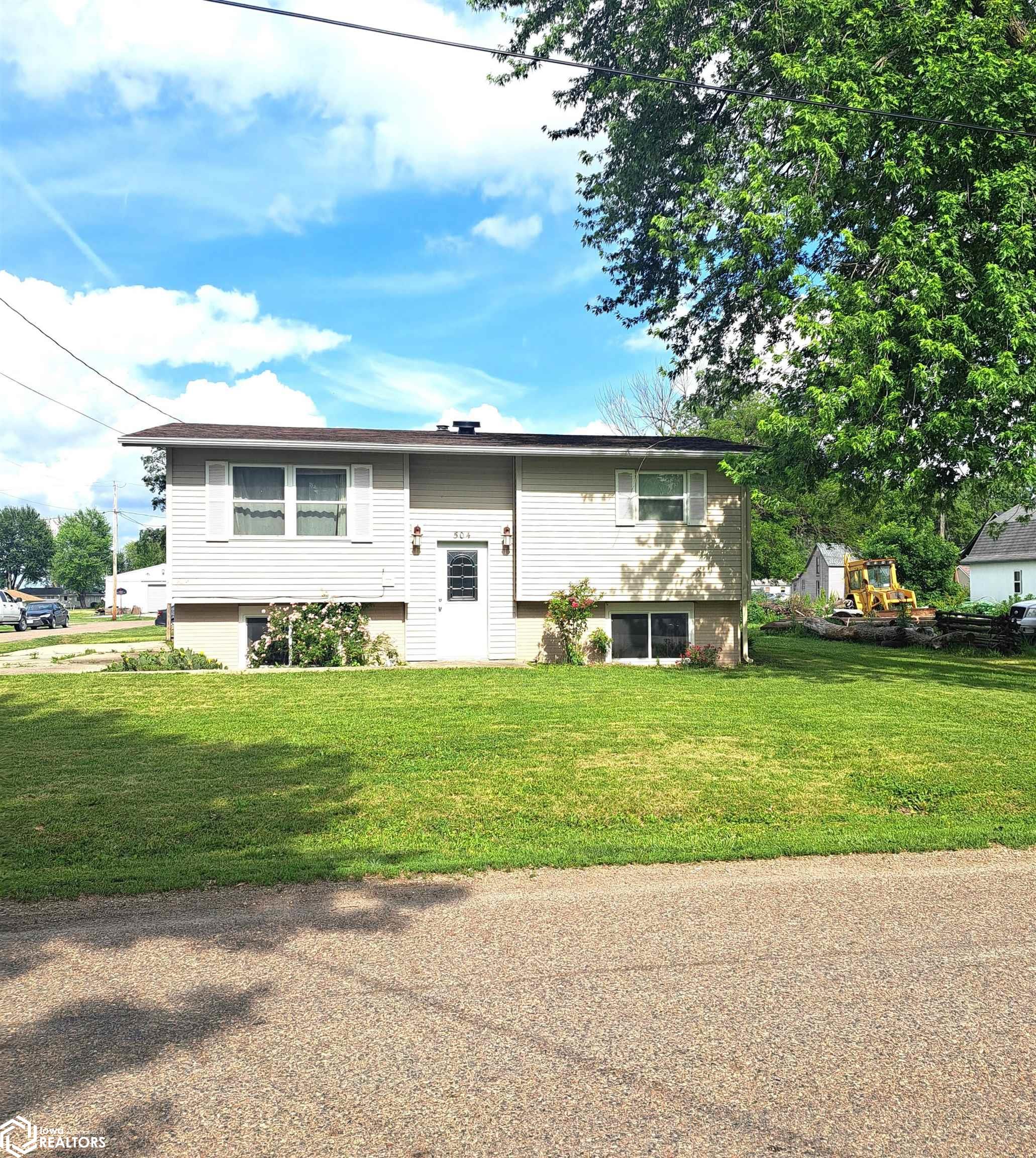 504 S E Avenue, Lovilia, Iowa image 4