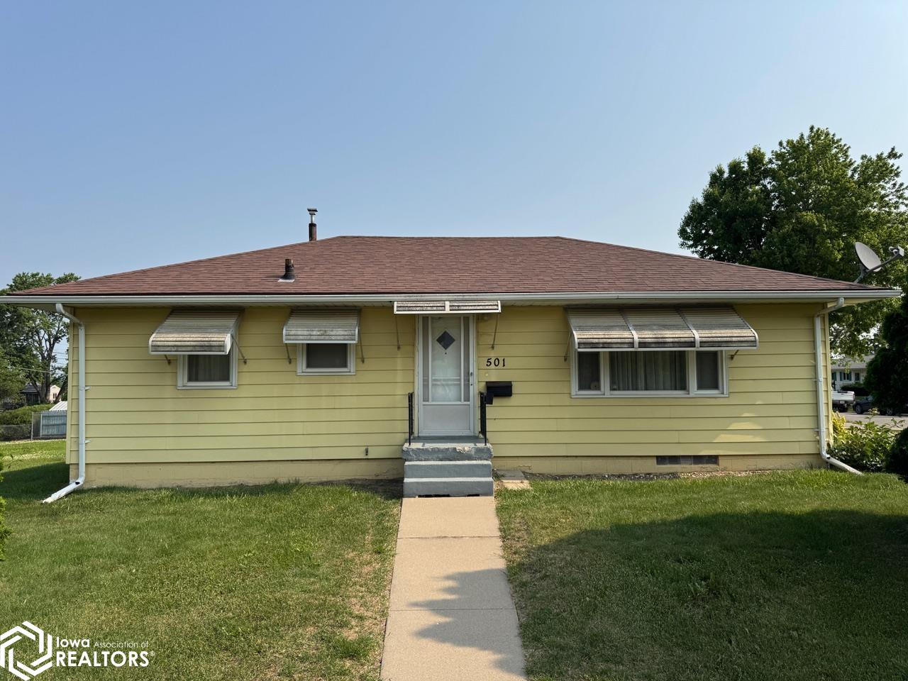 501 W Olive Street, Marshalltown, Iowa image 1