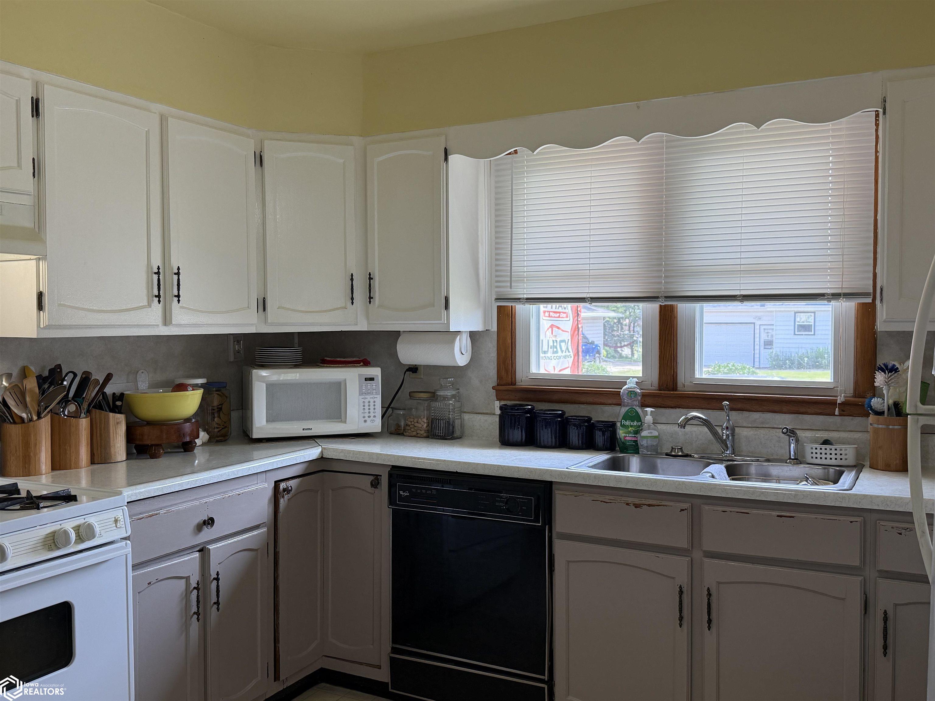 501 W Olive Street, Marshalltown, Iowa image 15