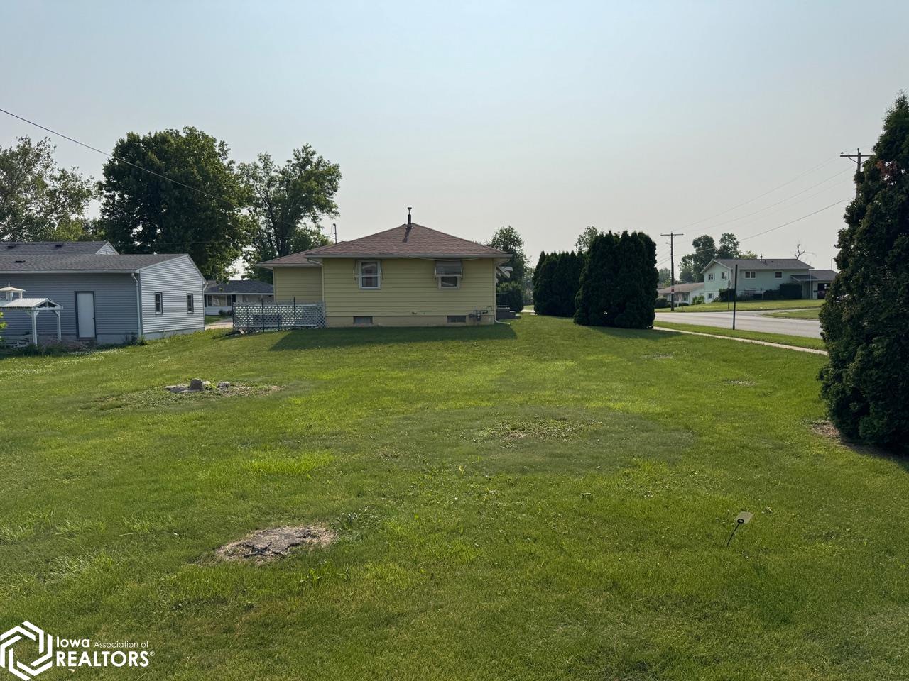 501 W Olive Street, Marshalltown, Iowa image 5