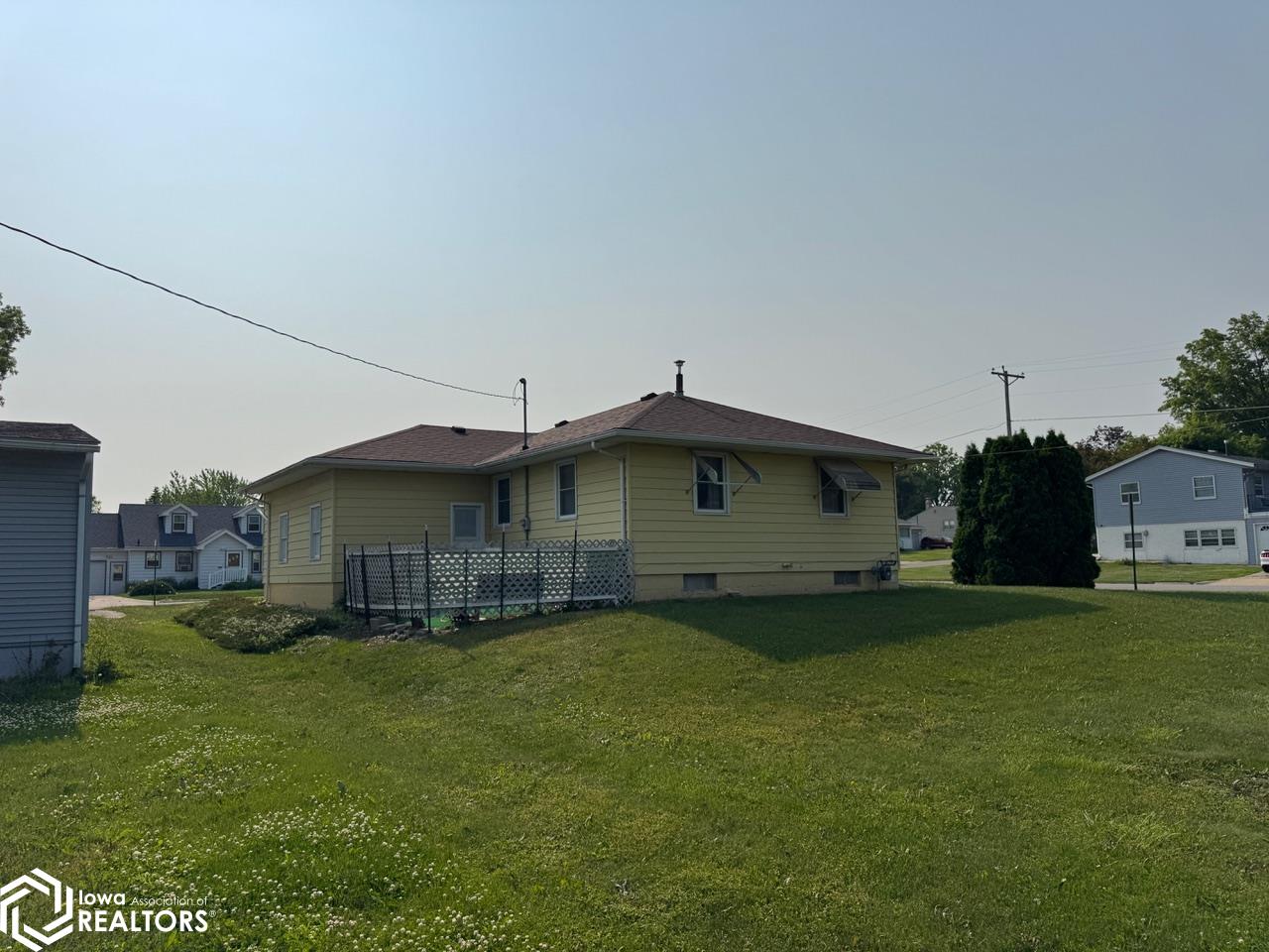 501 W Olive Street, Marshalltown, Iowa image 6