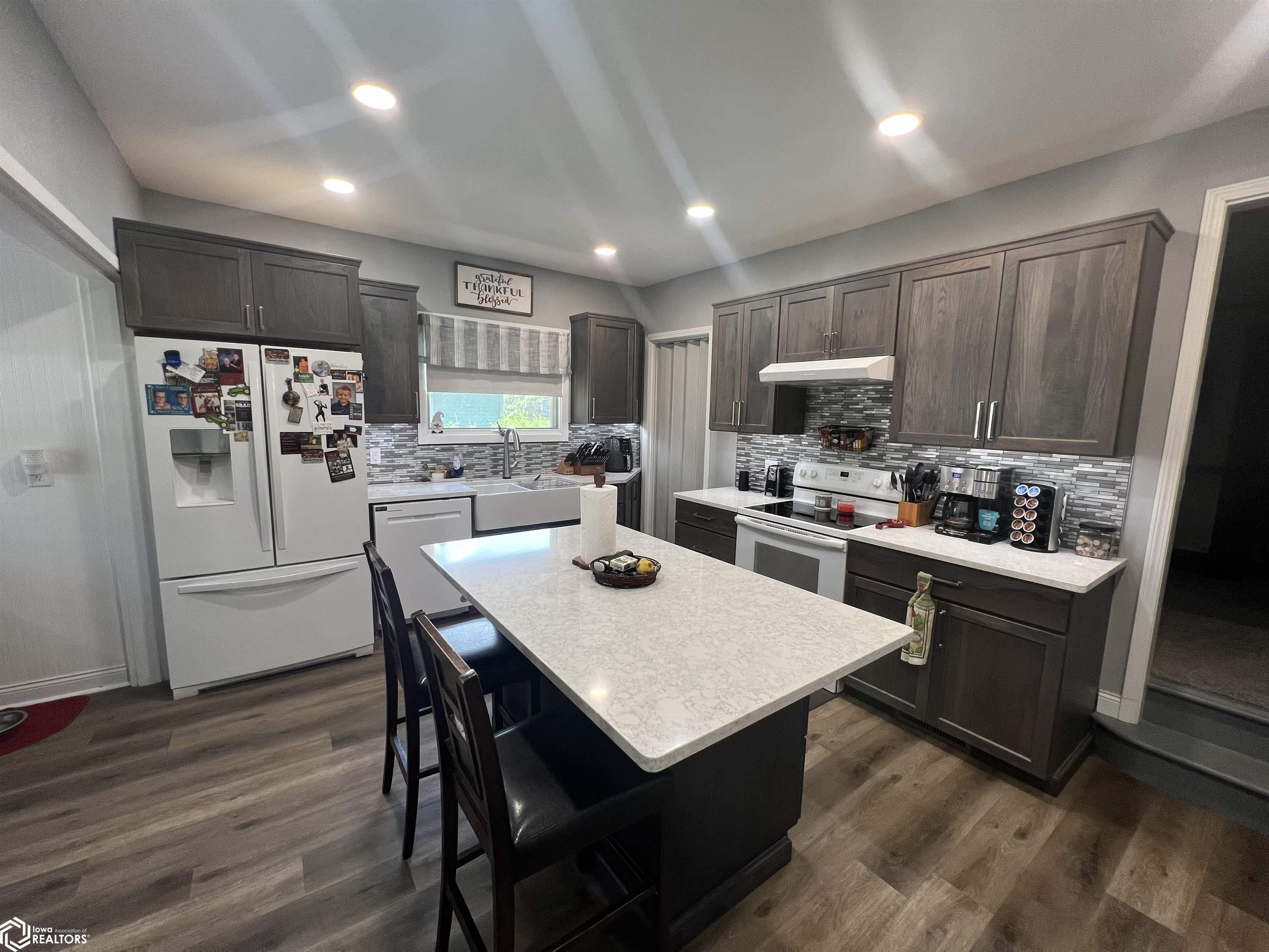 702 3rd Street, Battle Creek, Iowa image 3