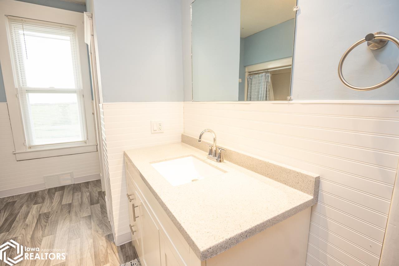 2326 Ohio Road, Corydon, Iowa image 37
