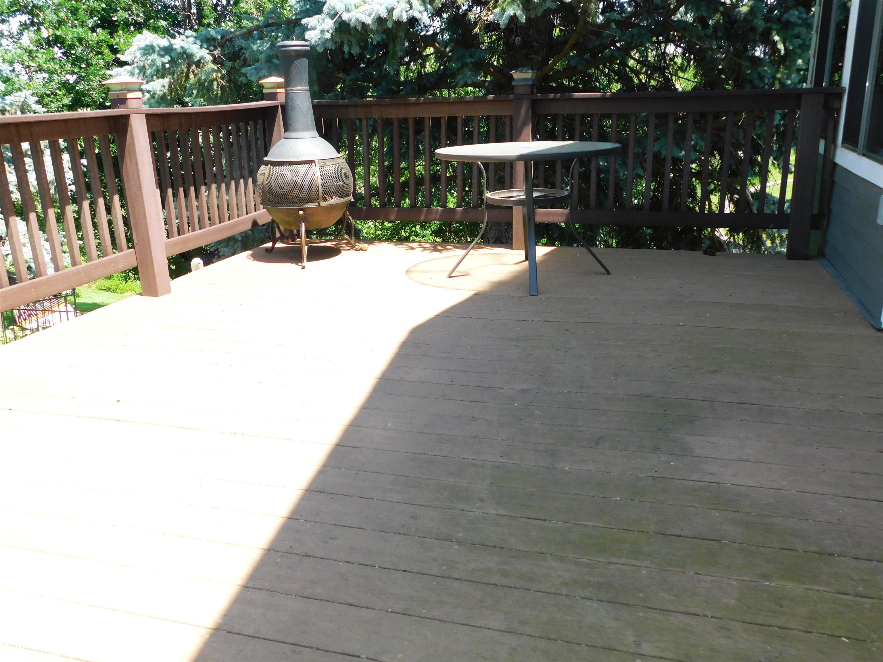 1402 Idlewood Drive, Denison, Iowa image 24