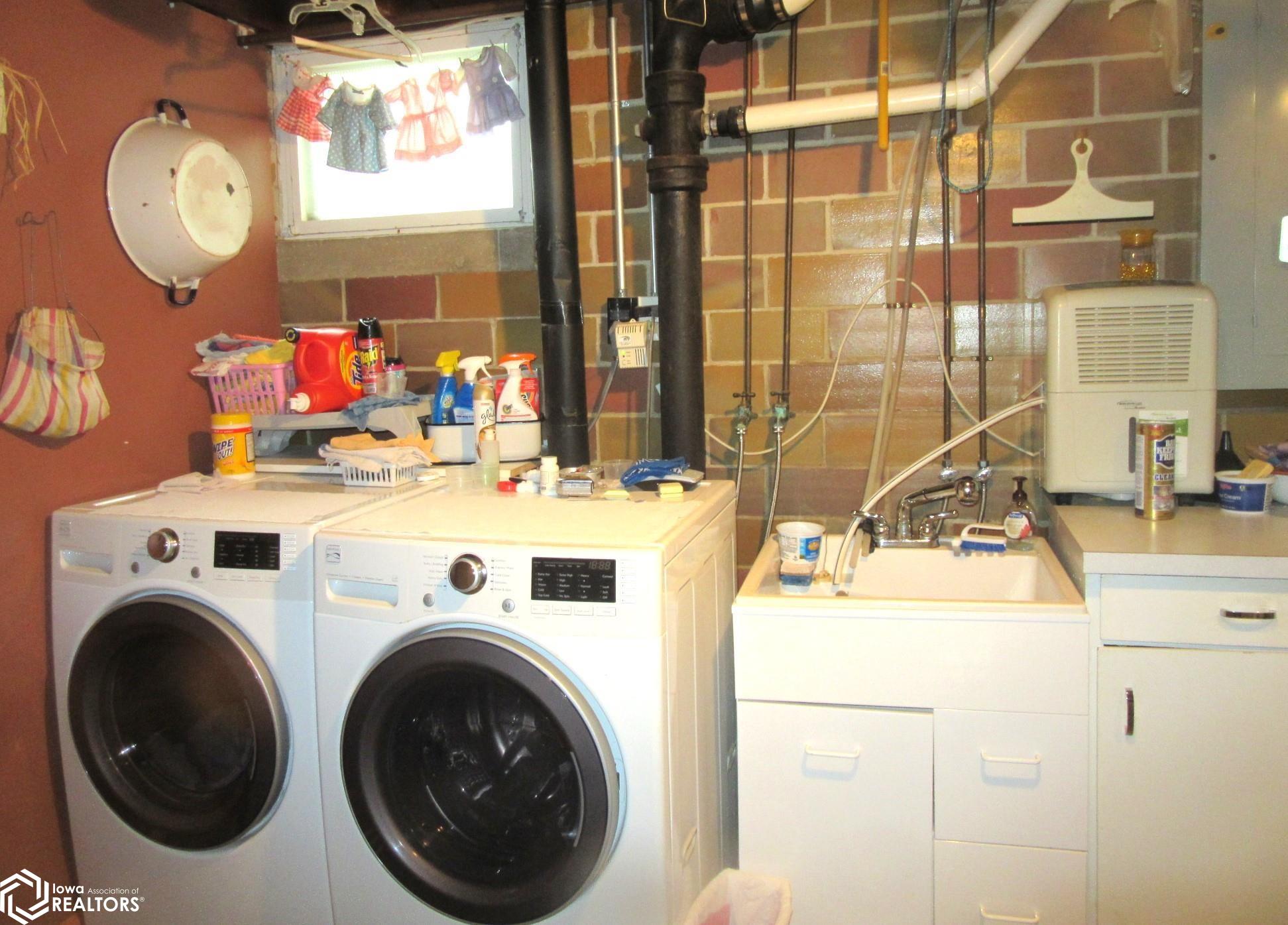 Lower Level Laundry
