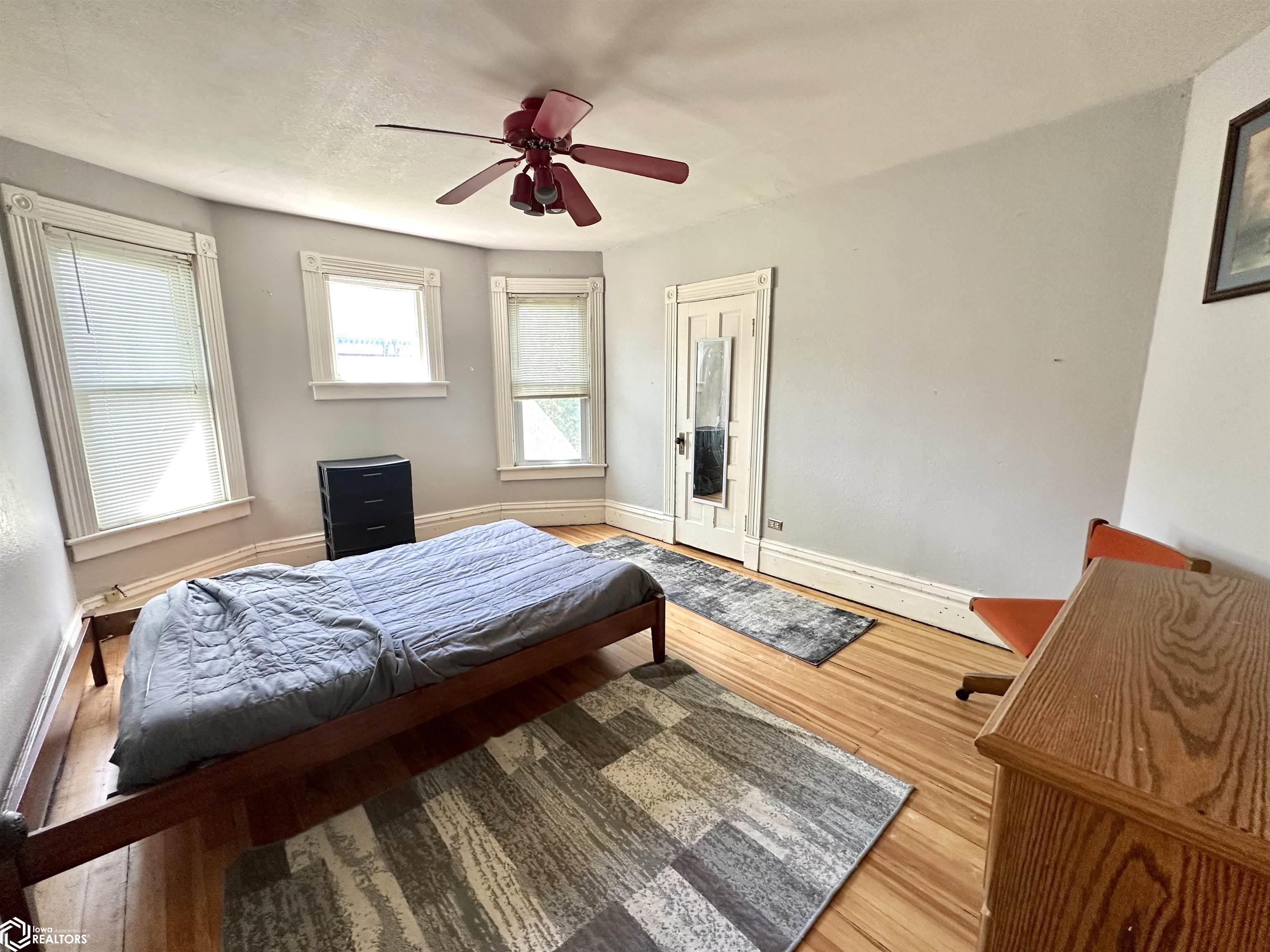 931 High Street, Grinnell, Iowa image 29