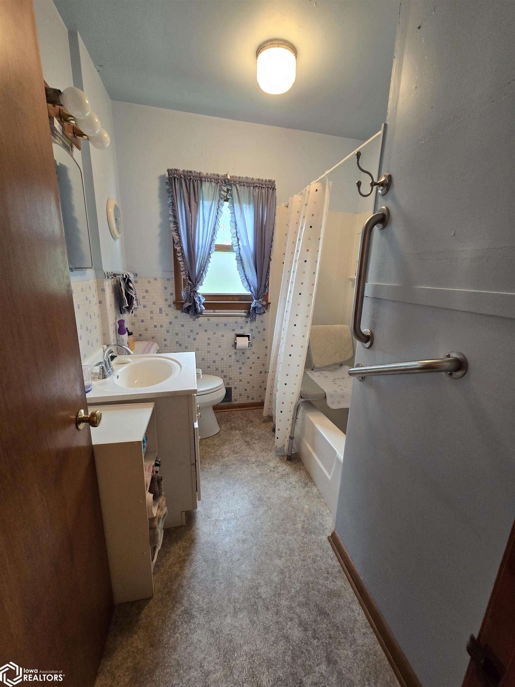 1117 Betsy Lane, Webster City, Iowa image 8