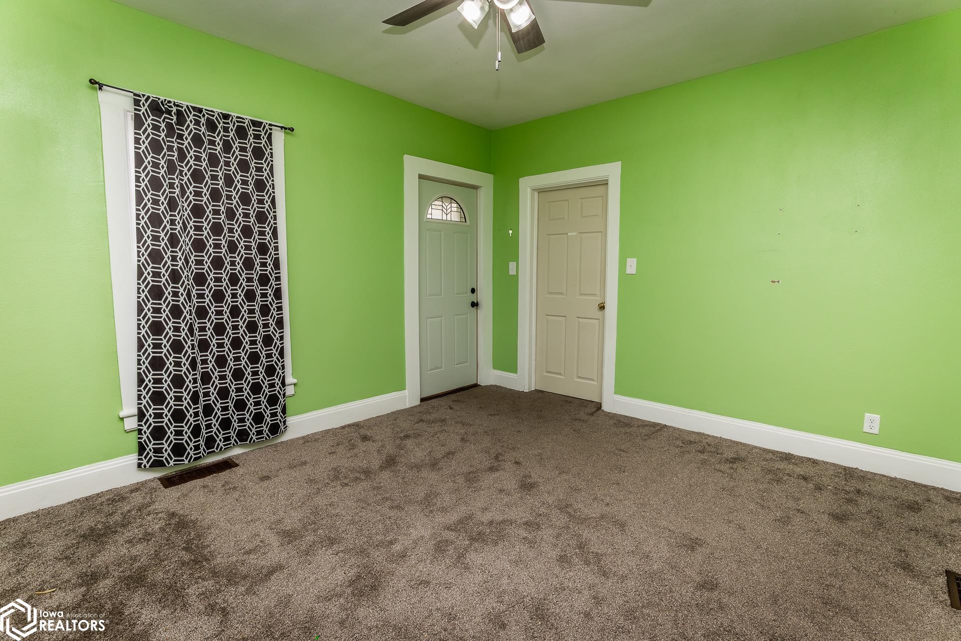 7 W North Street, Marshalltown, Iowa image 3