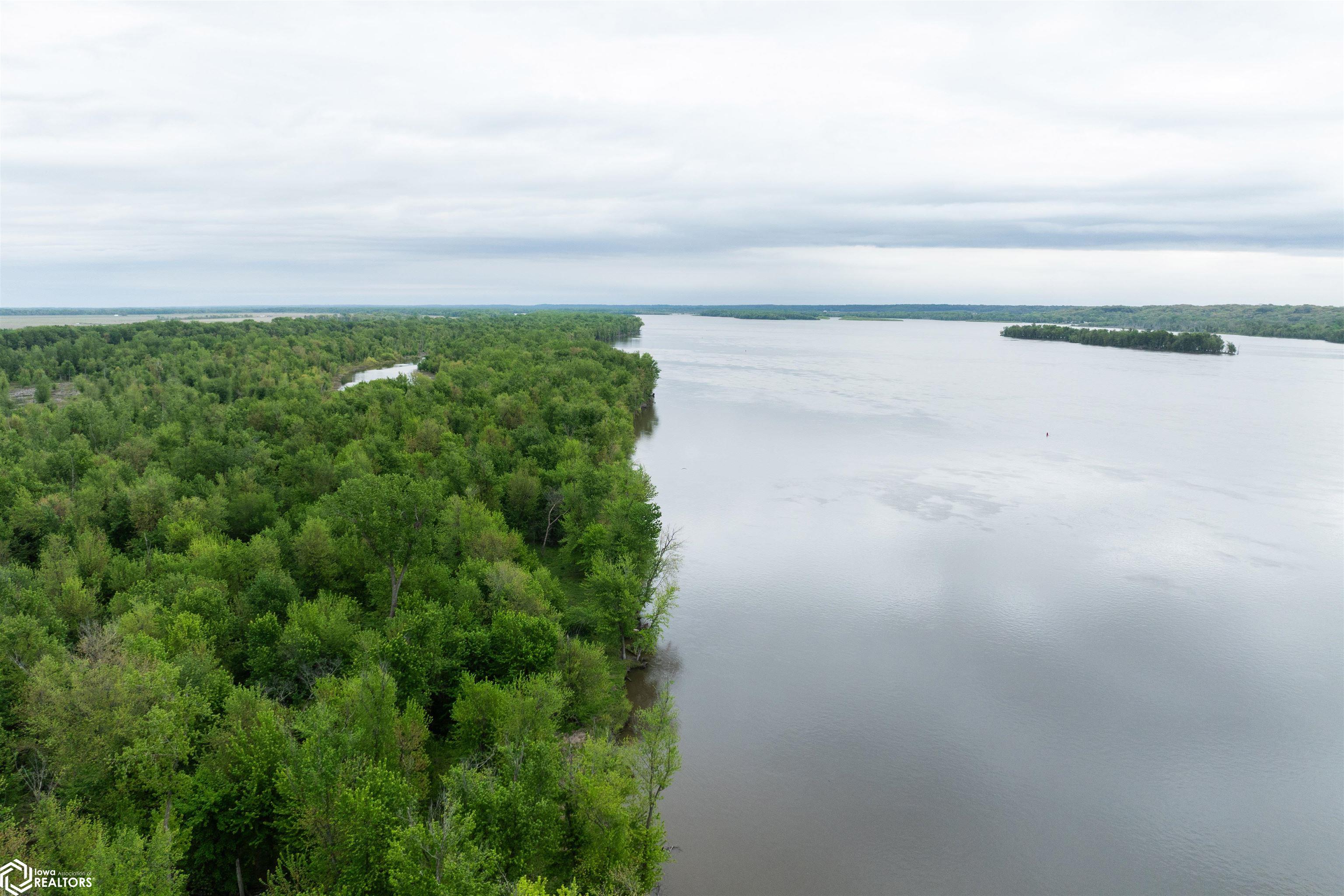 TBD Mississippi River, Wever, Iowa image 30