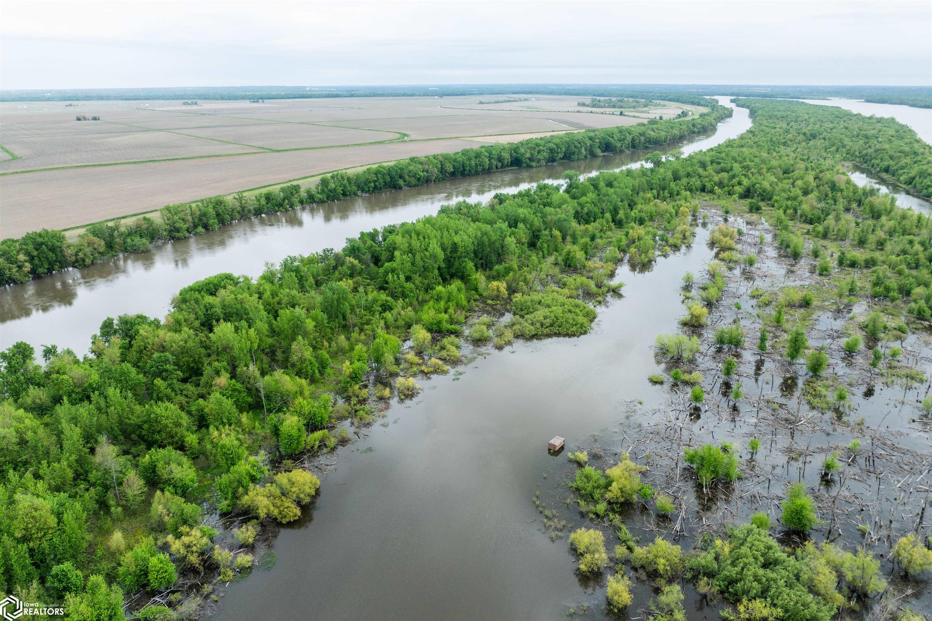 TBD Mississippi River, Wever, Iowa image 34