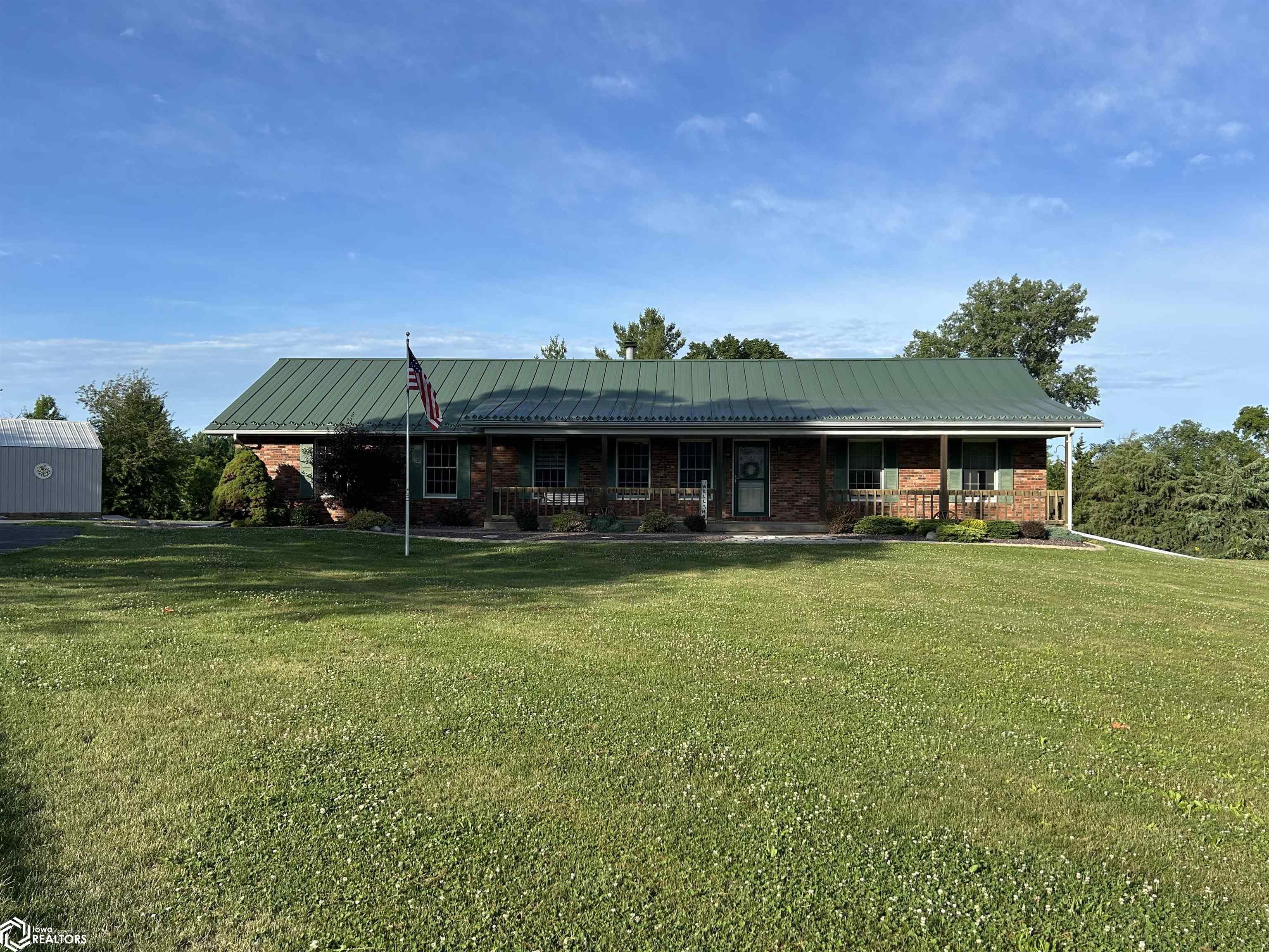 94 4th Street, West Point, Iowa image 2
