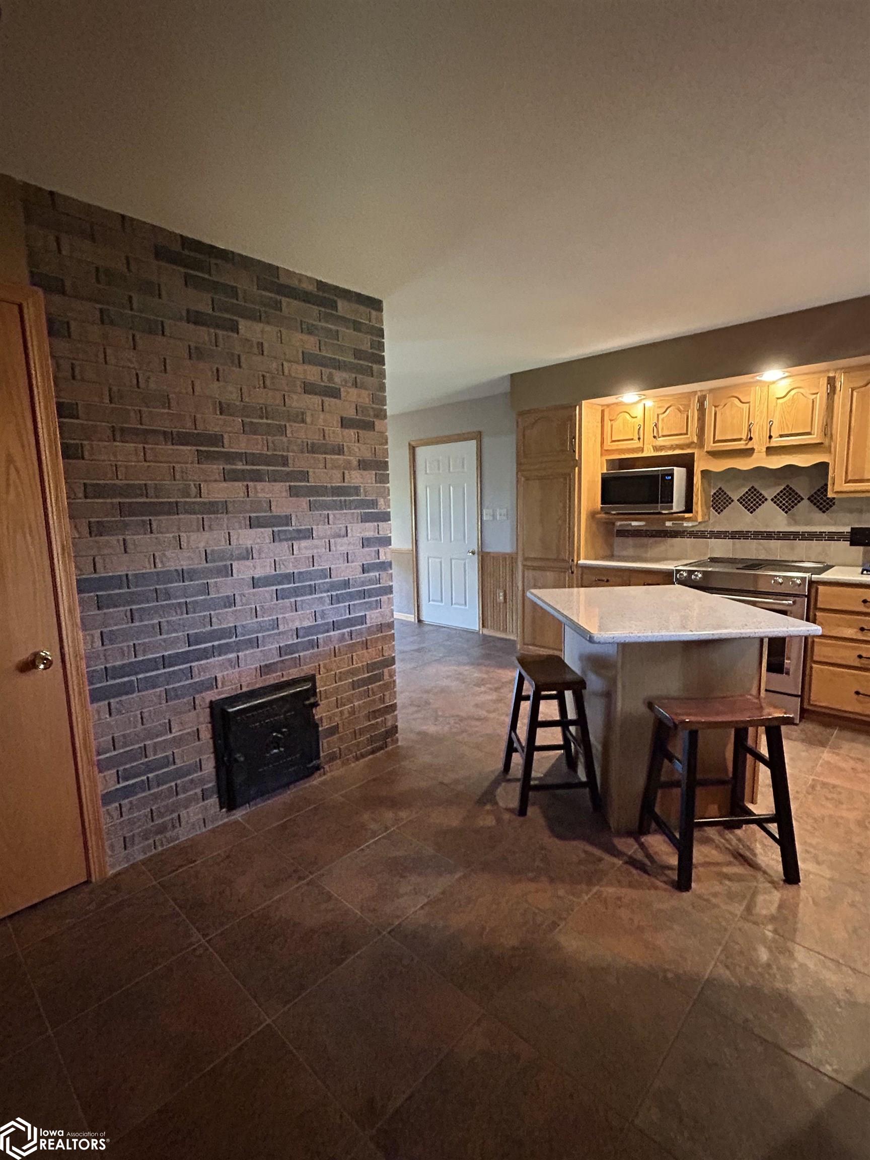 94 4th Street, West Point, Iowa image 14