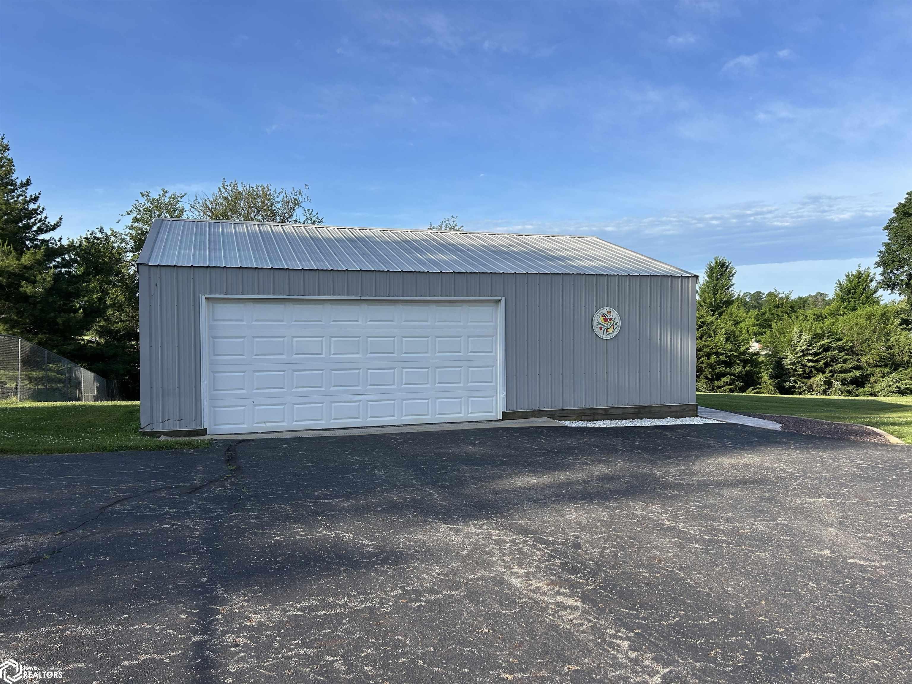 94 4th Street, West Point, Iowa image 6