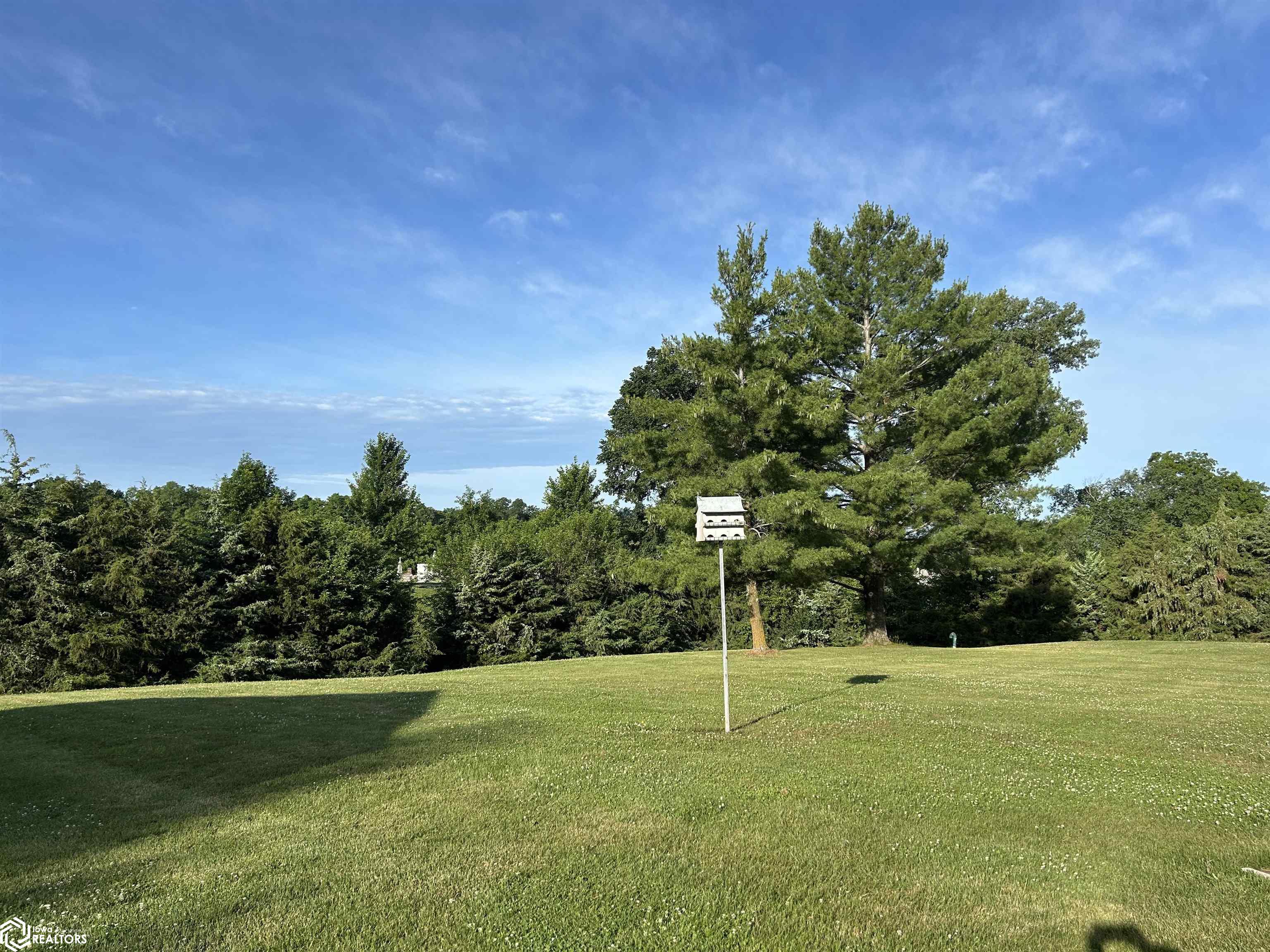 94 4th Street, West Point, Iowa image 7