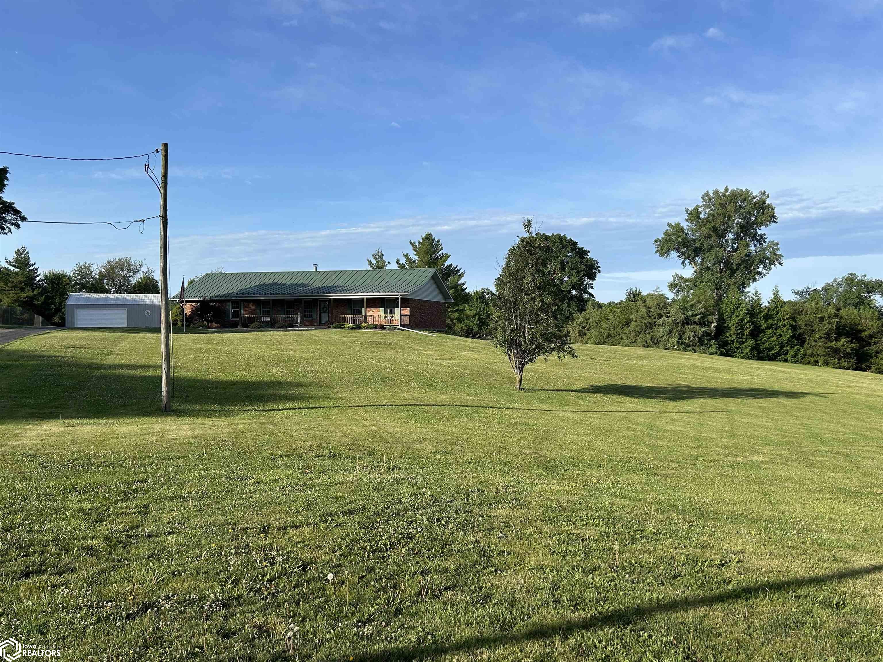 94 4th Street, West Point, Iowa image 8