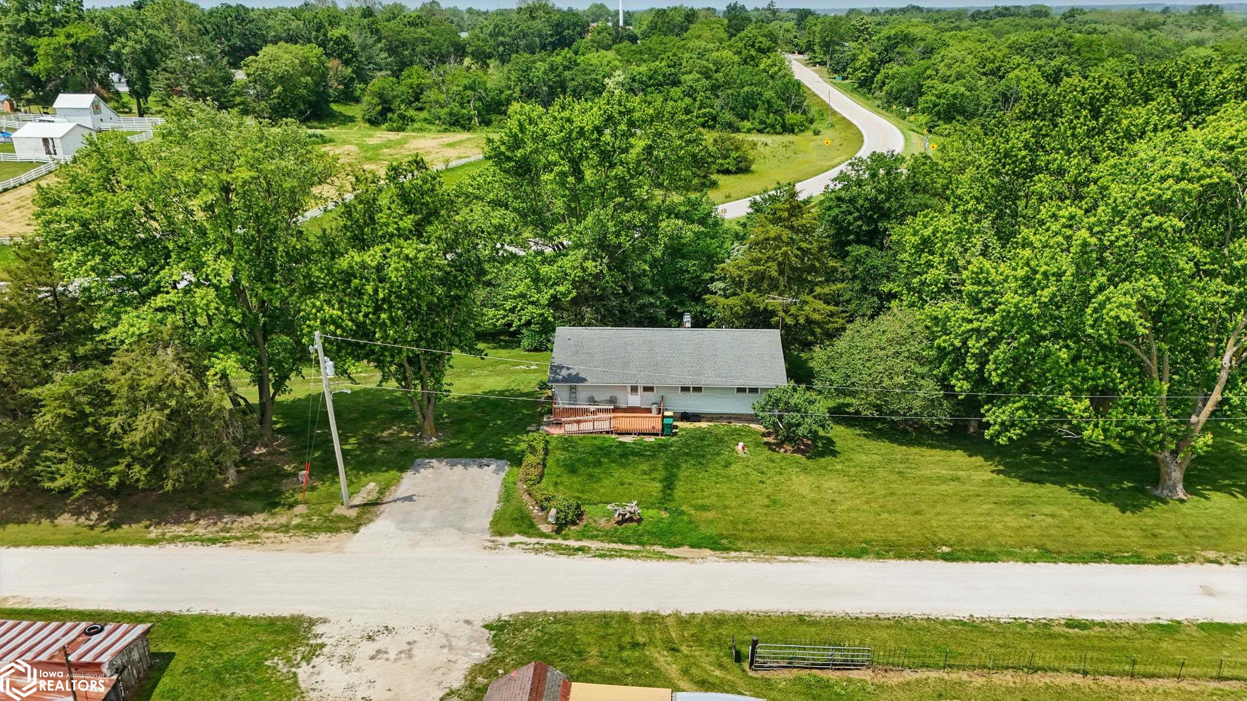1690 330th Street, Brighton, Iowa image 2