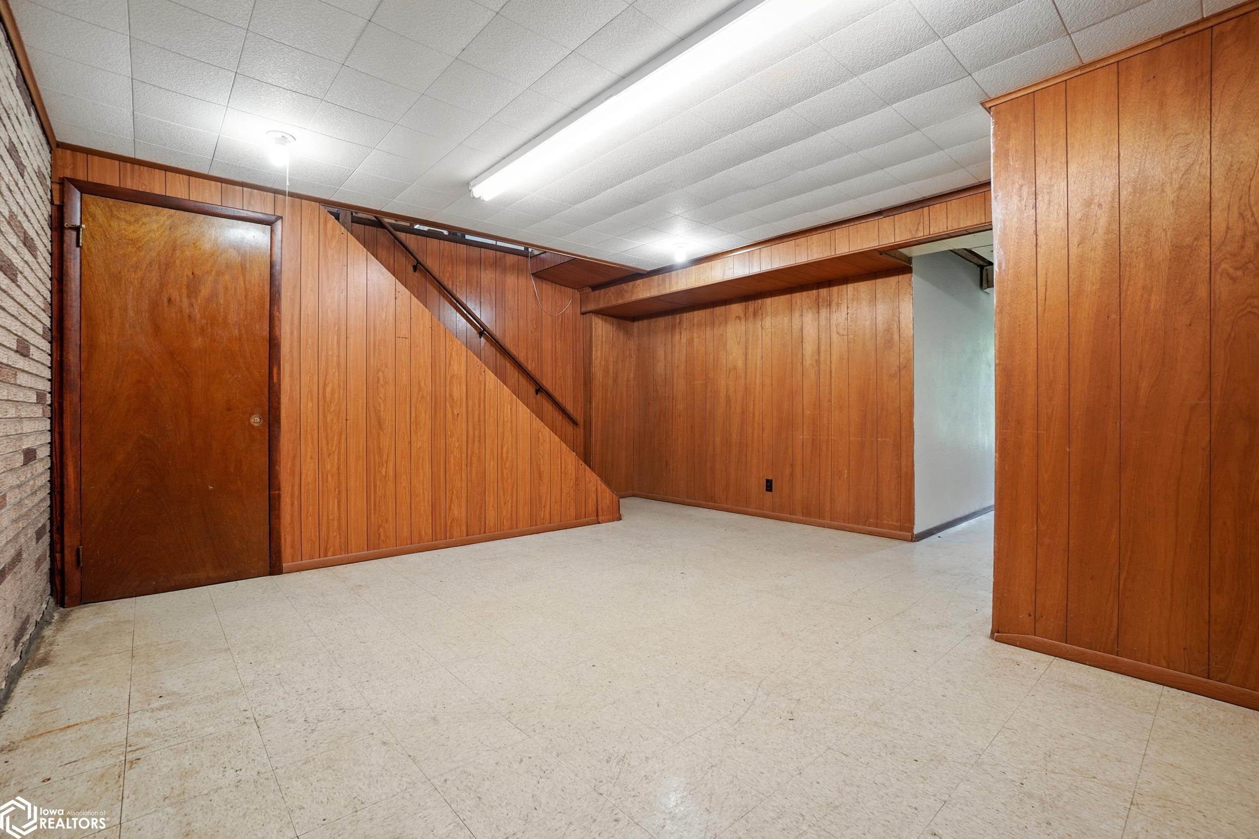 1690 330th Street, Brighton, Iowa image 32